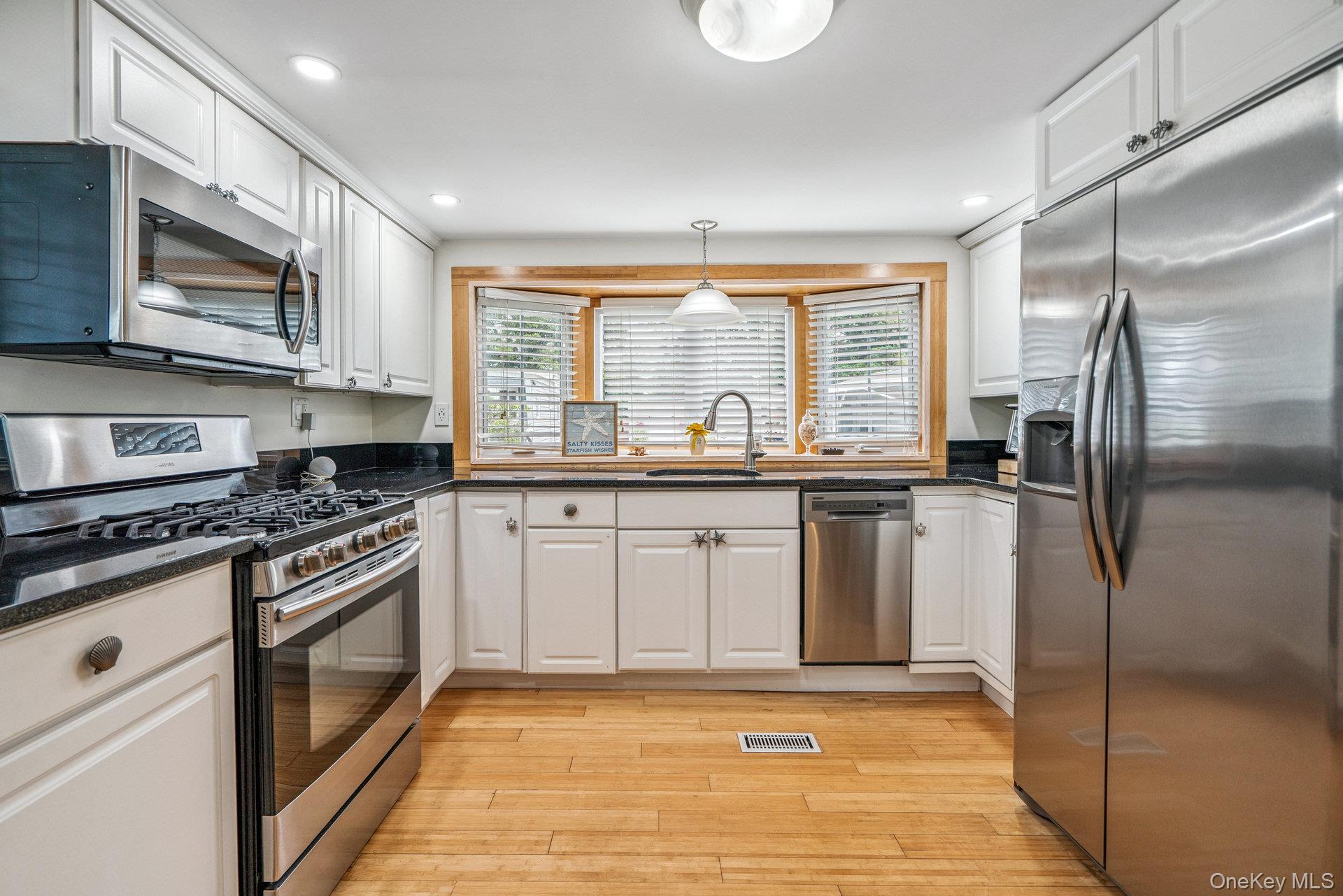 20 Betsy Ross Drive, Bohemia, NY 11716