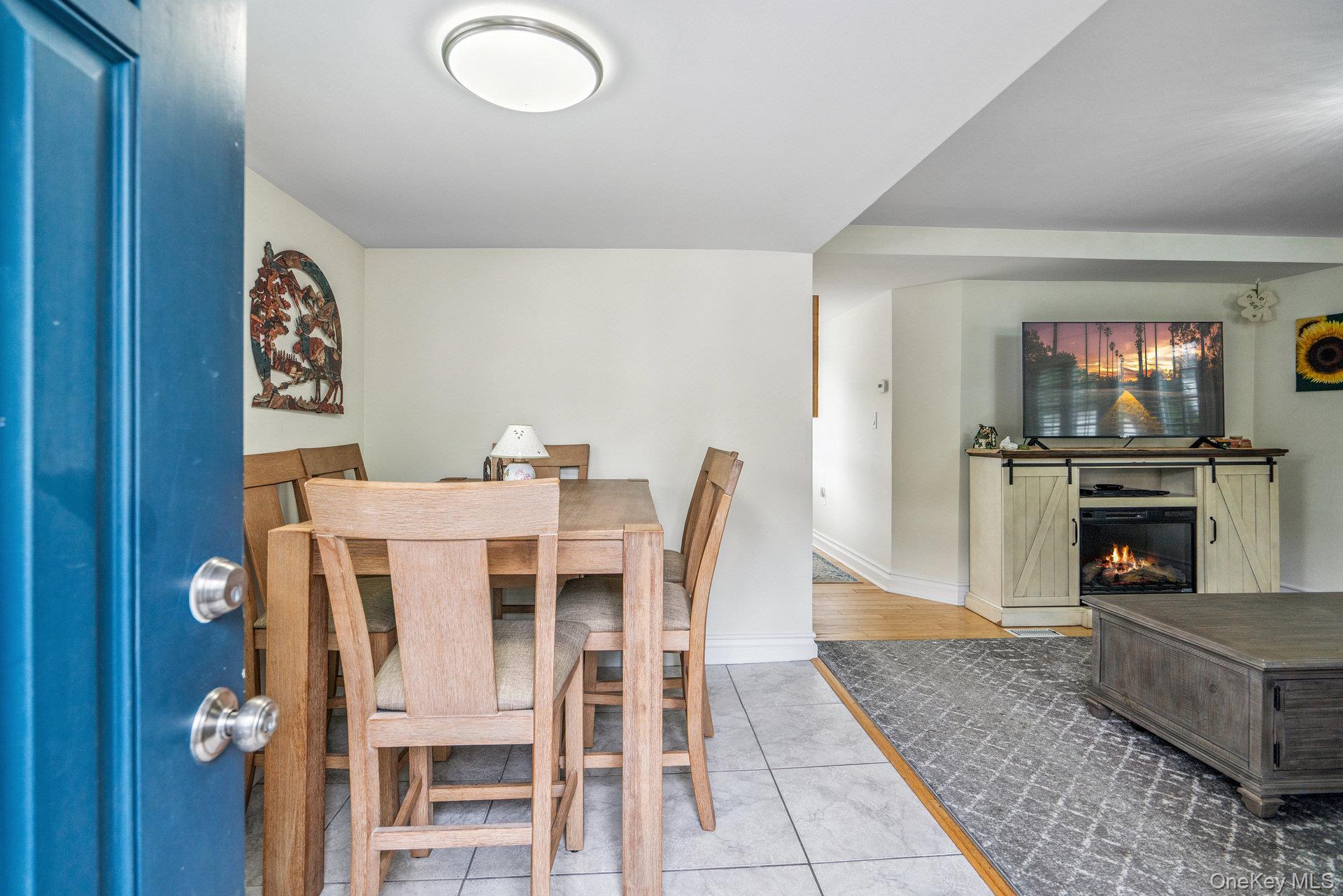 20 Betsy Ross Drive, Bohemia, NY 11716