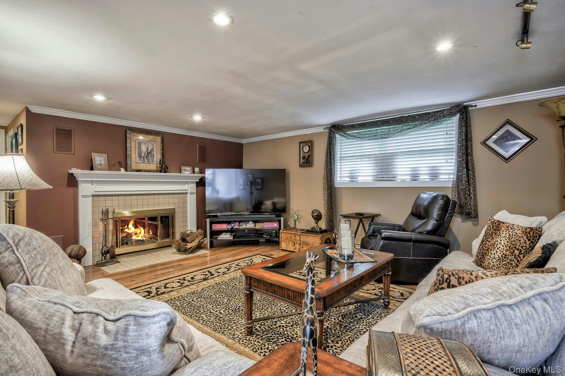 10 Dean Street, Port Jefferson Station, NY 11776