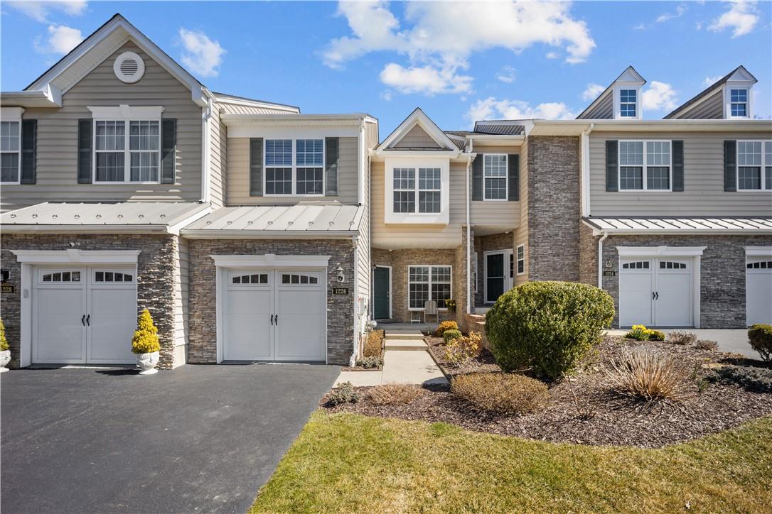 1226 Hustis Drive, Fishkill, NY 12524