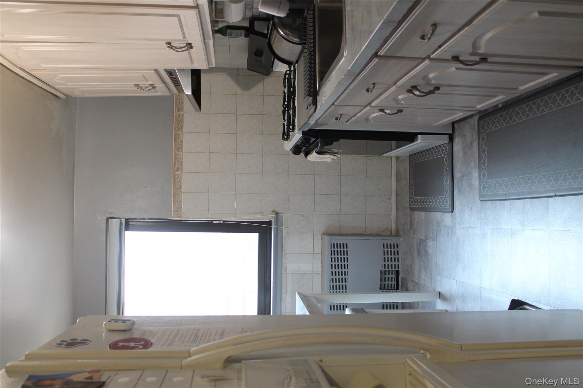 86-70 Francis Lewis Blvd # B-56, Queens Village, NY 11427