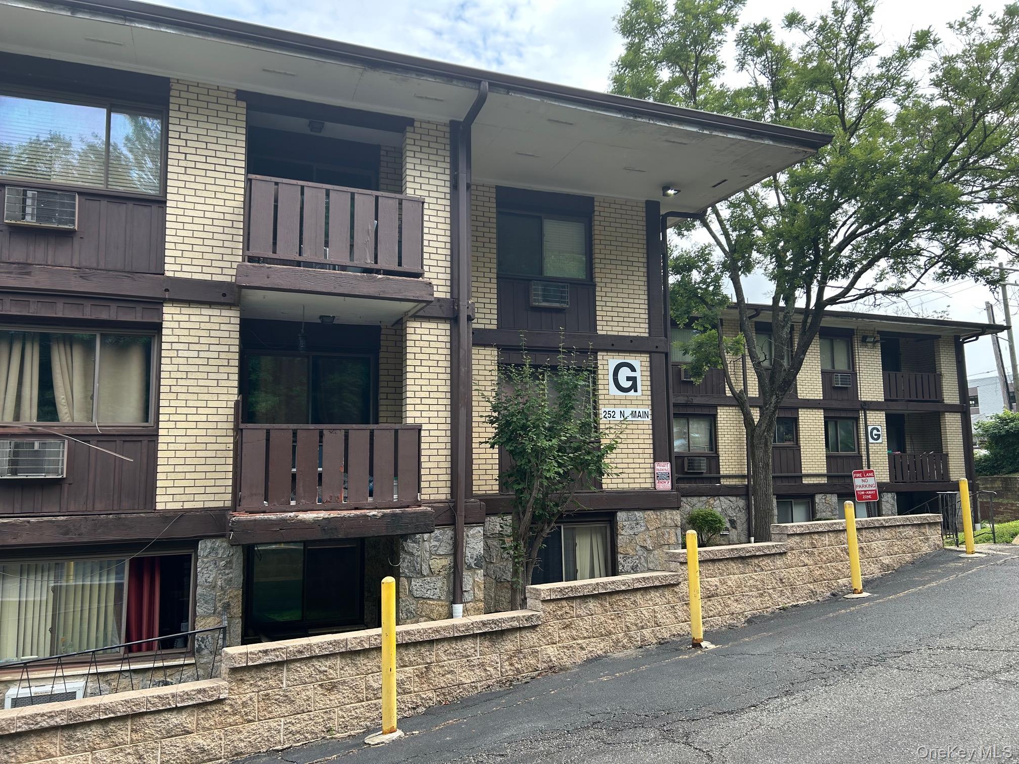 252 N Main Street # G24, Spring Valley, NY 10977