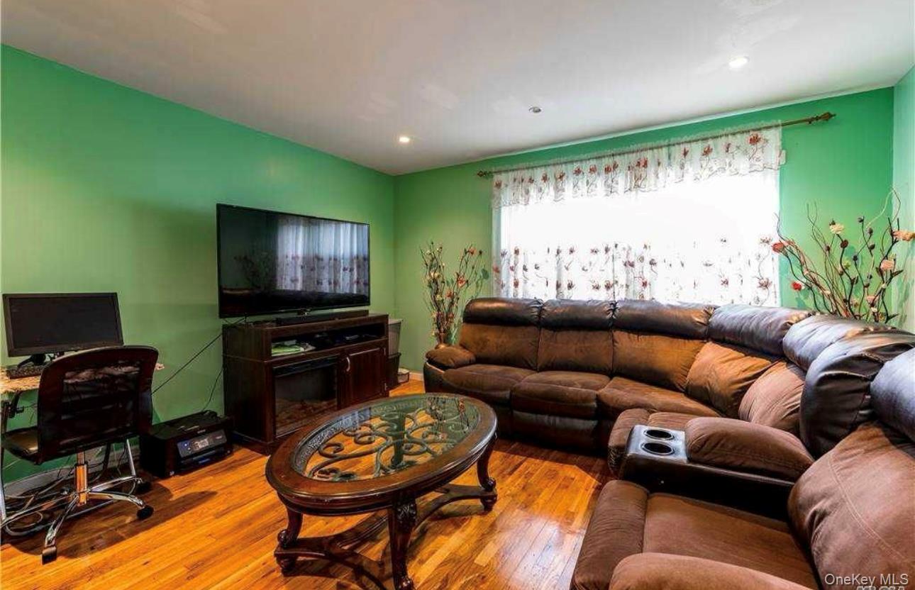 120-06 Springfield Blvd., Cambria Heights, NY 11411