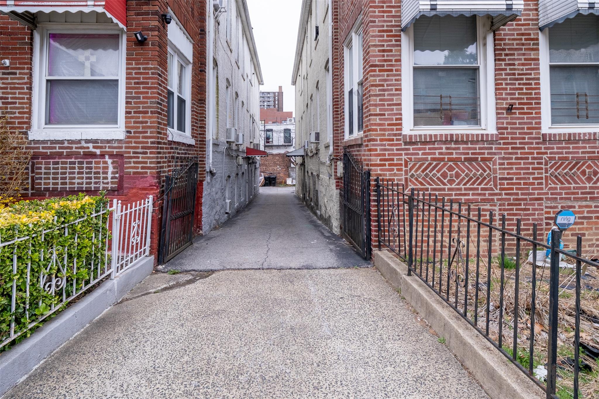 2541 Holland Avenue, Bronx, NY 10467