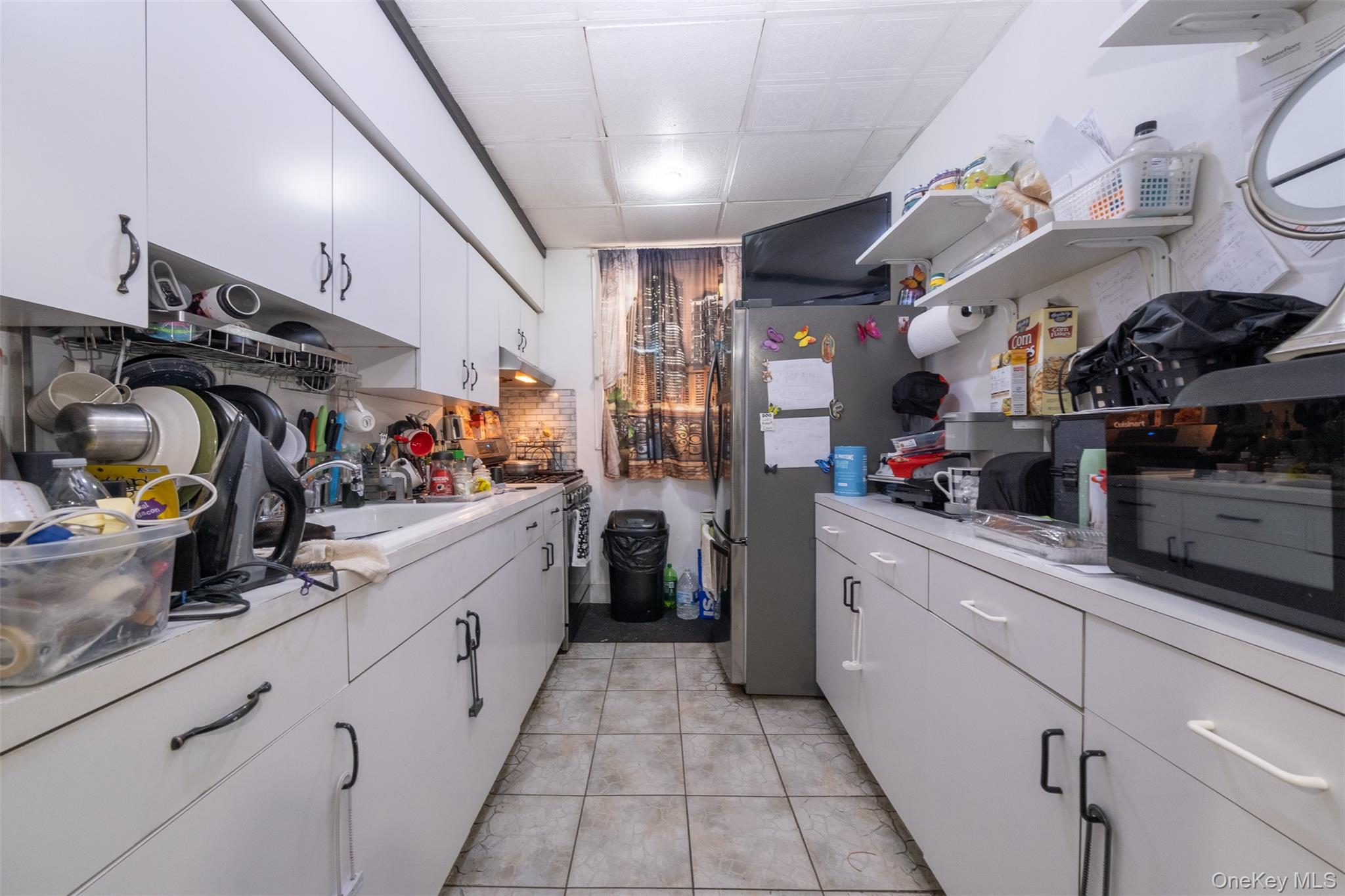 2541 Holland Avenue, Bronx, NY 10467