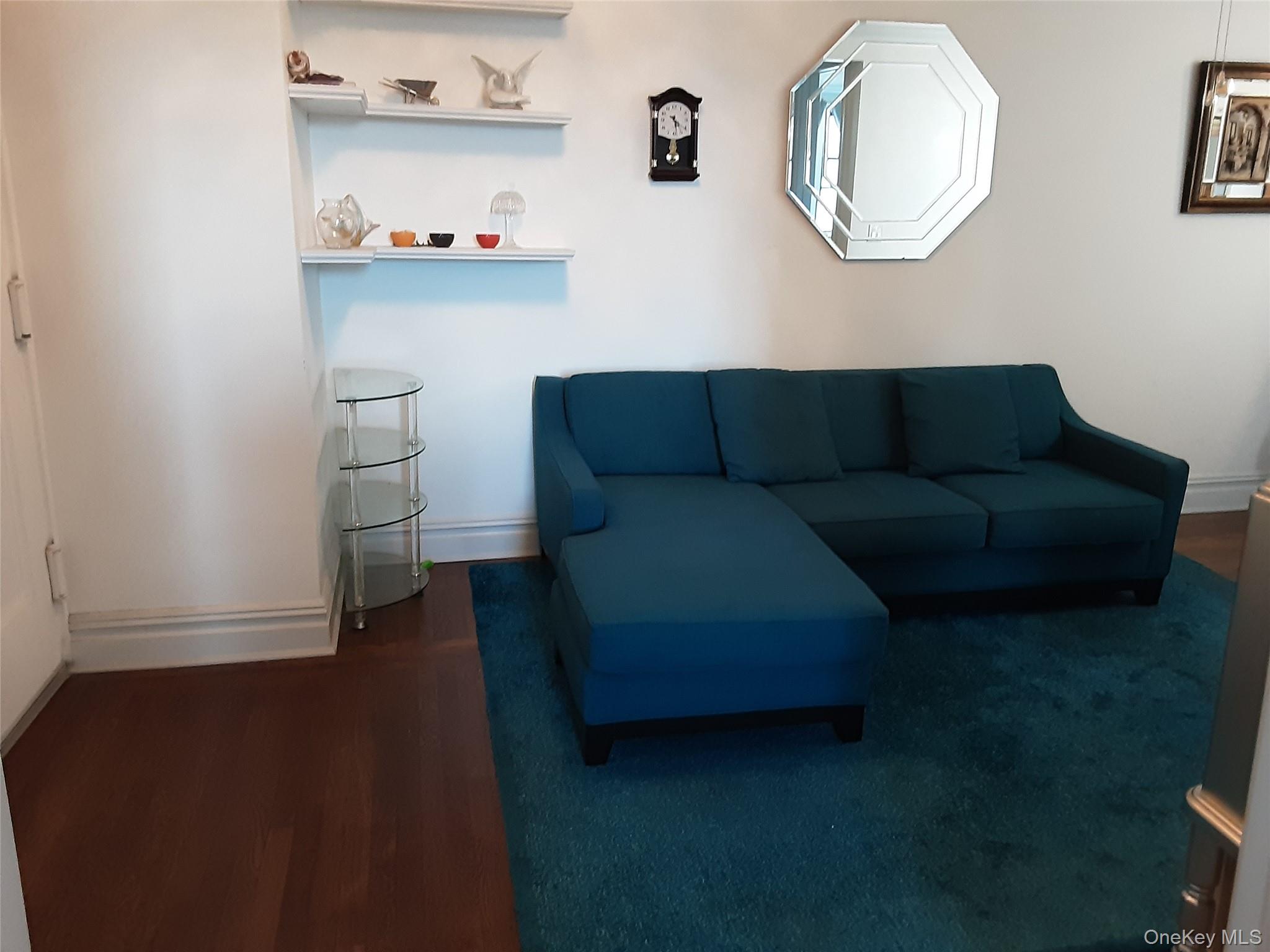 4222 KETCHAM Street # F16, Elmhurst, NY 11373