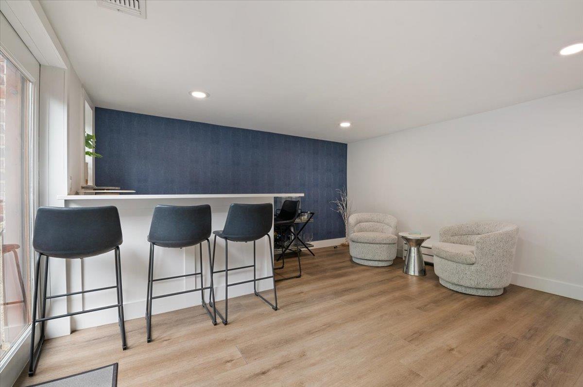 47 Winthrop Road, Plainview, NY 11803