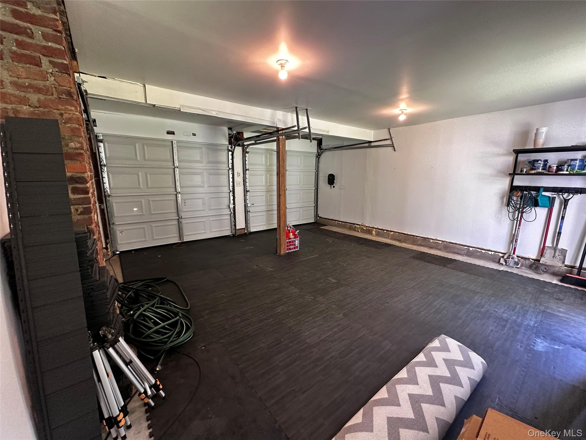 100 Panamoka Trail, Ridge, NY 11961