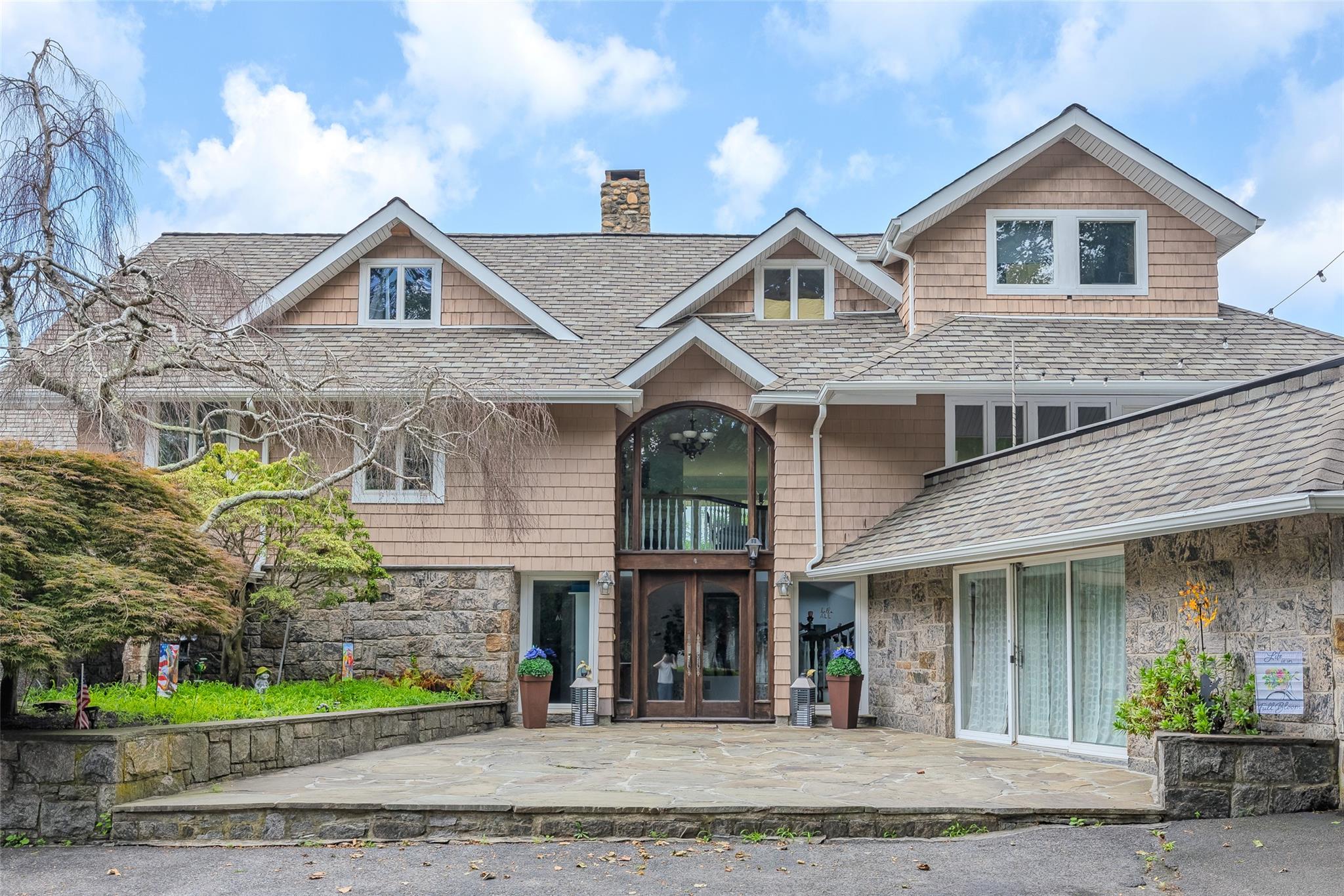 137 Briarcliff Road, Shoreham, NY 11786