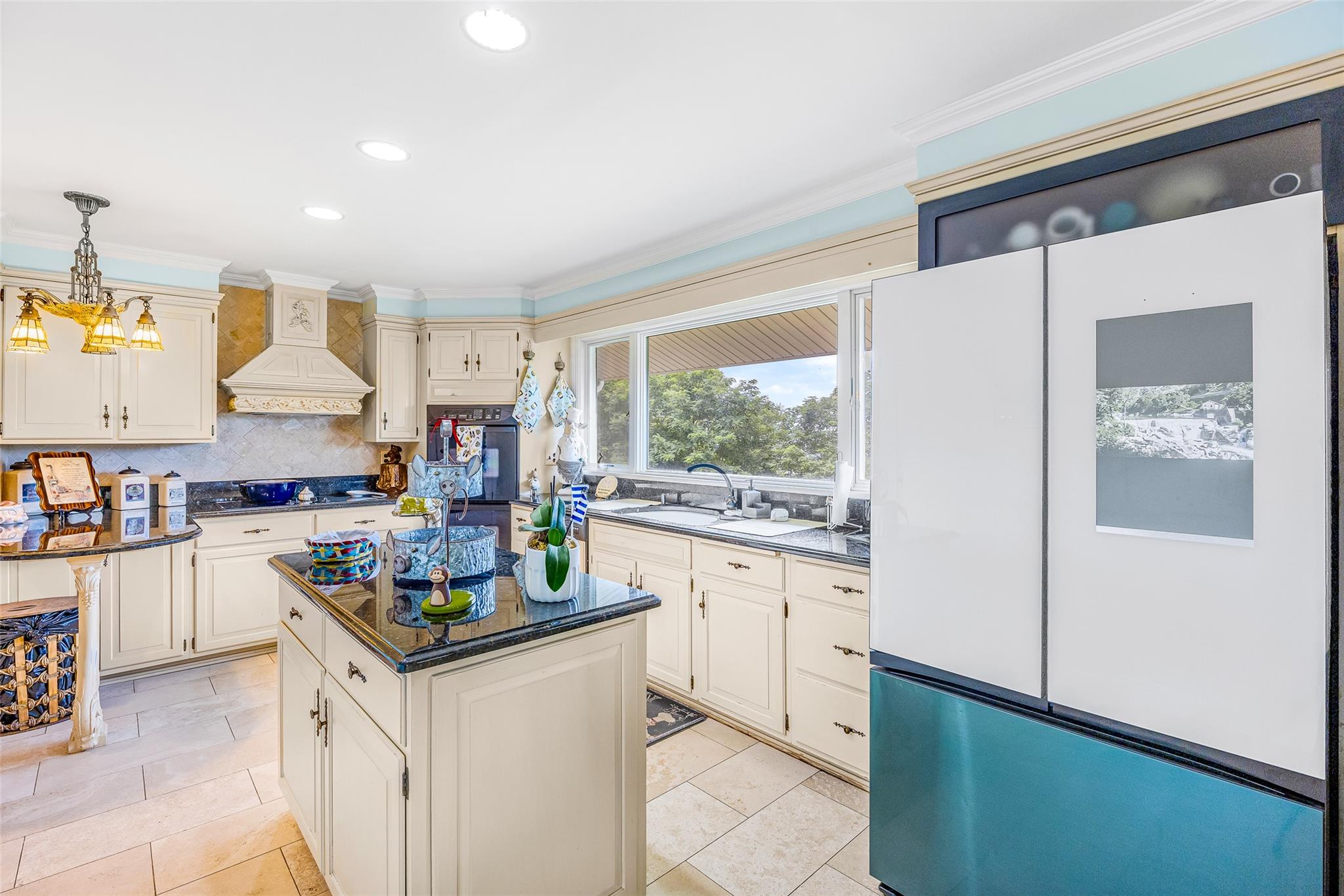 137 Briarcliff Road, Shoreham, NY 11786