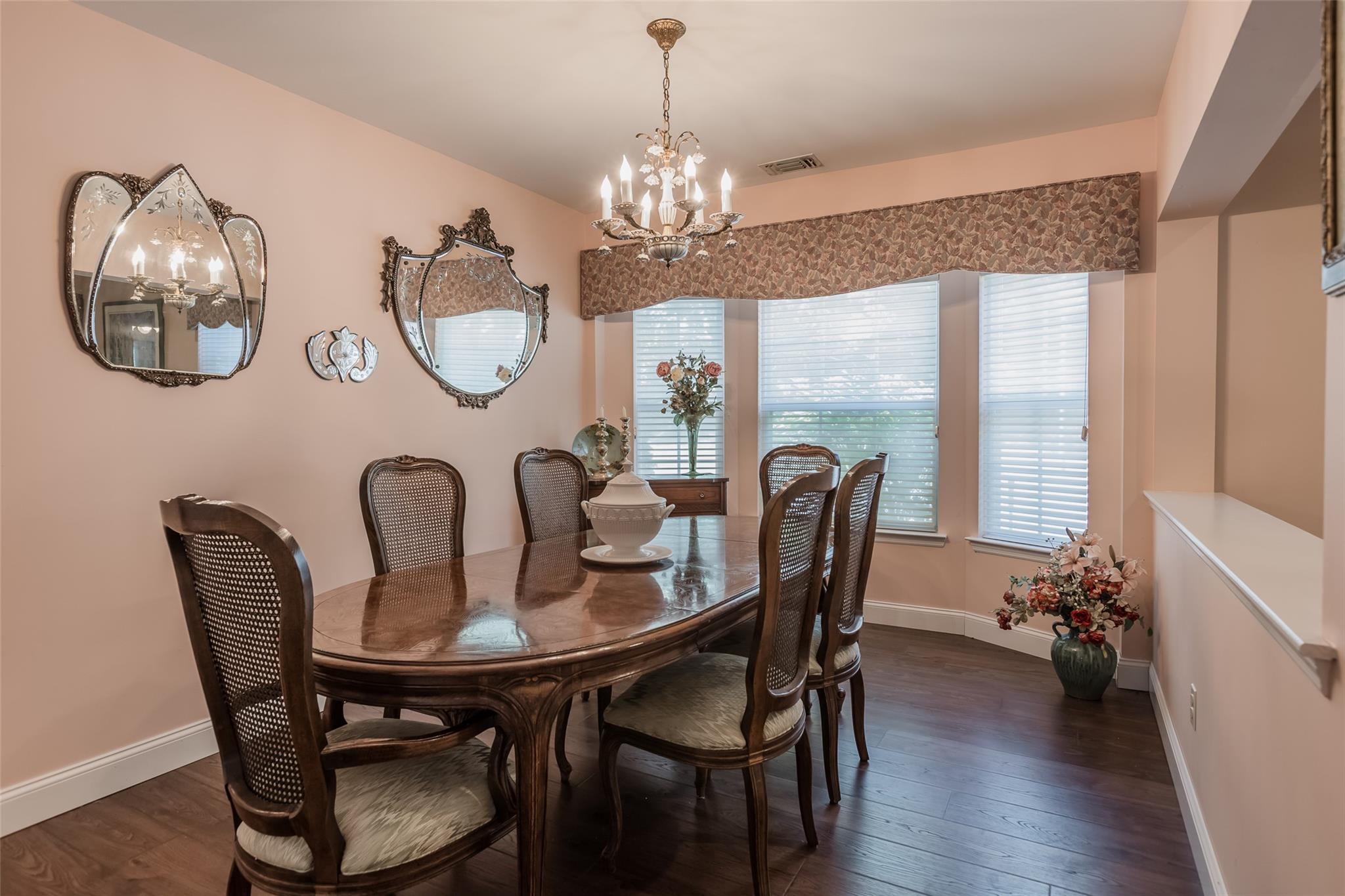 1 Kate Circle, Middle Island, NY 11953