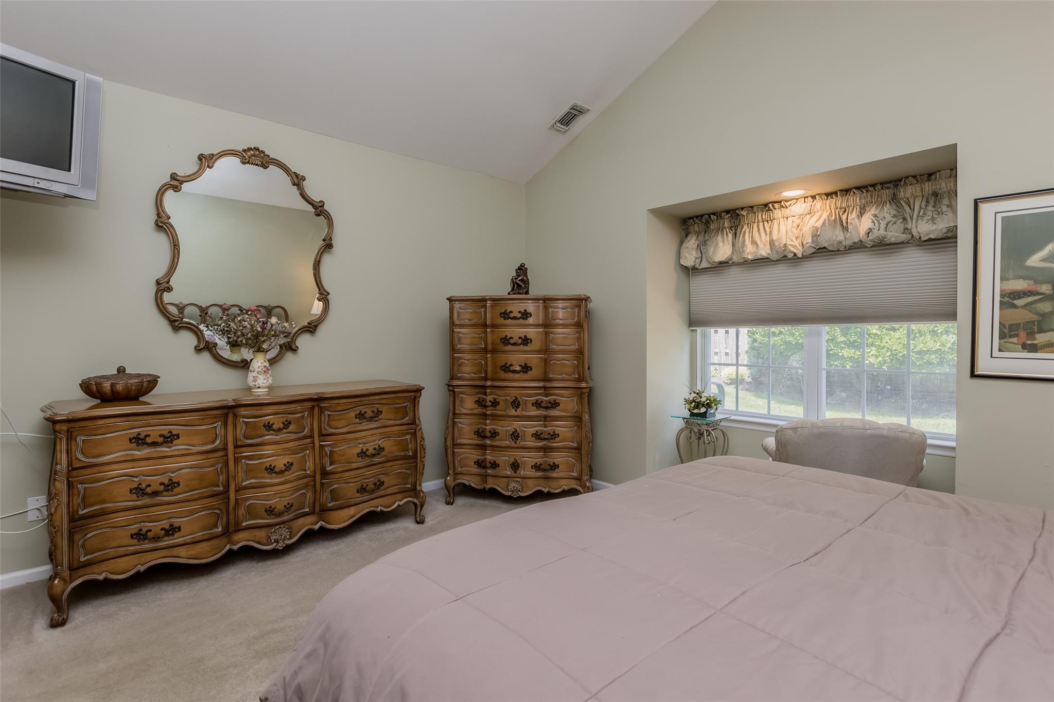 1 Kate Circle, Middle Island, NY 11953