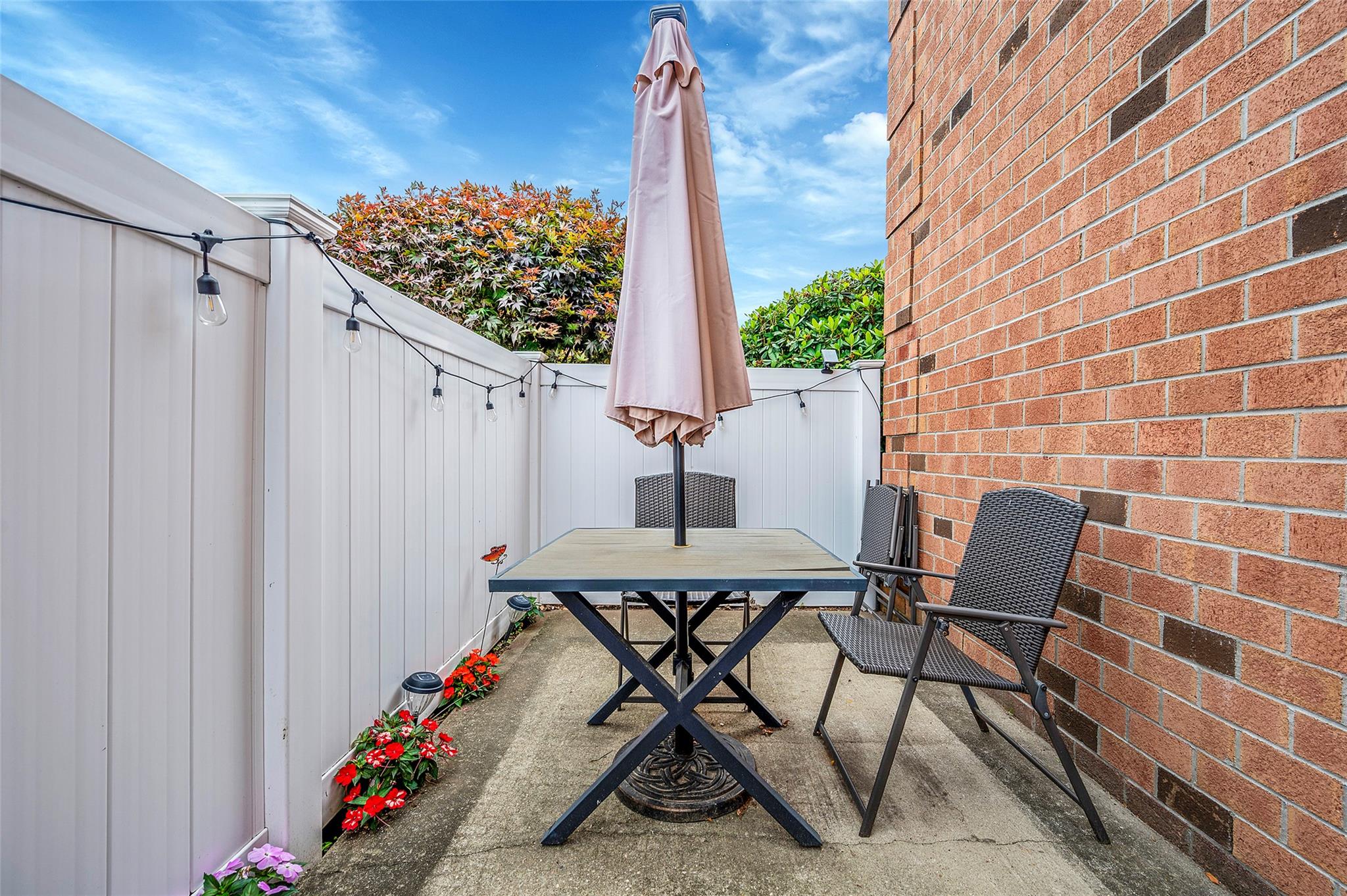 460 Old Town # 8H, Port Jefferson, NY 11776