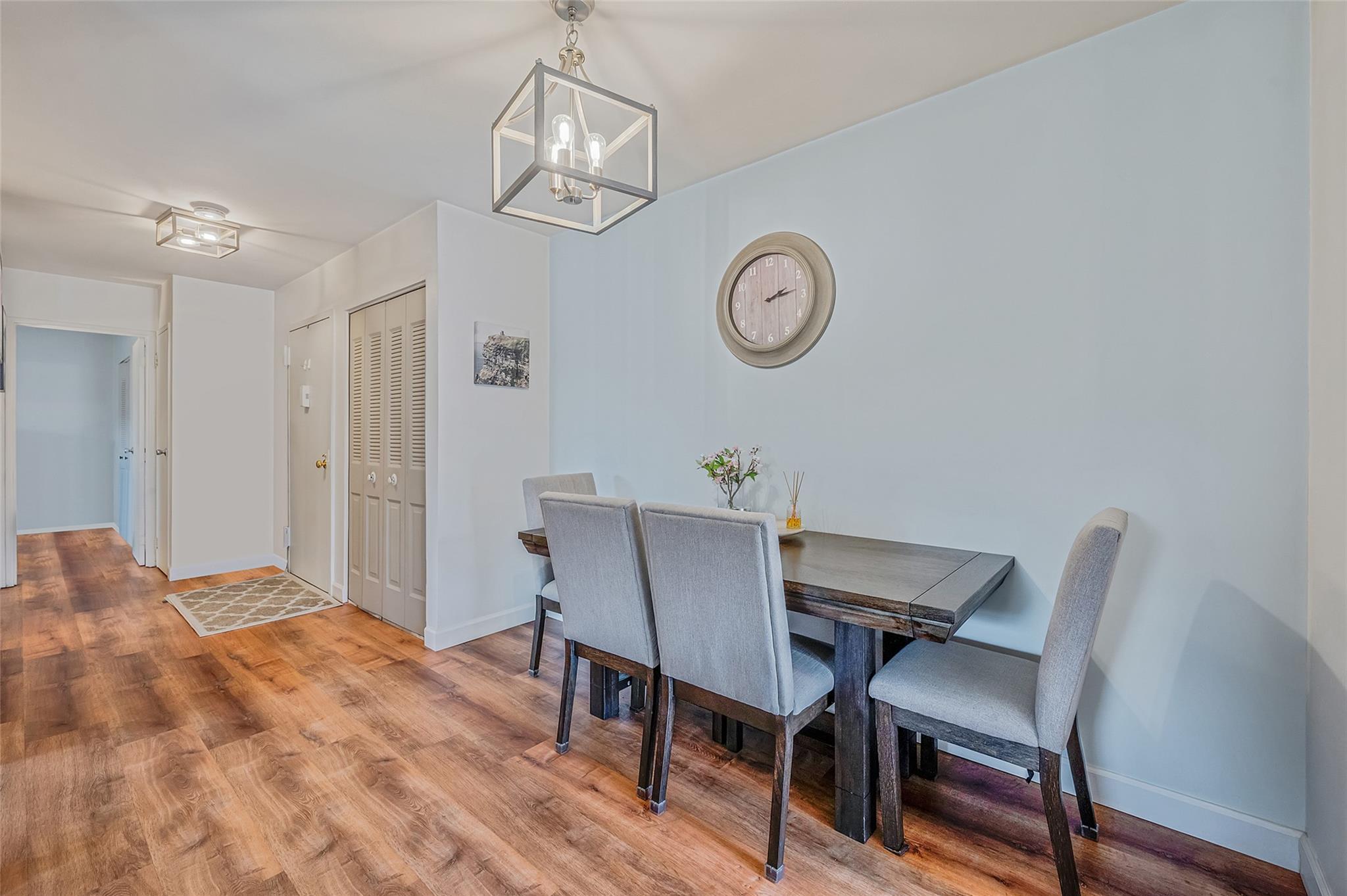 460 Old Town # 8H, Port Jefferson, NY 11776