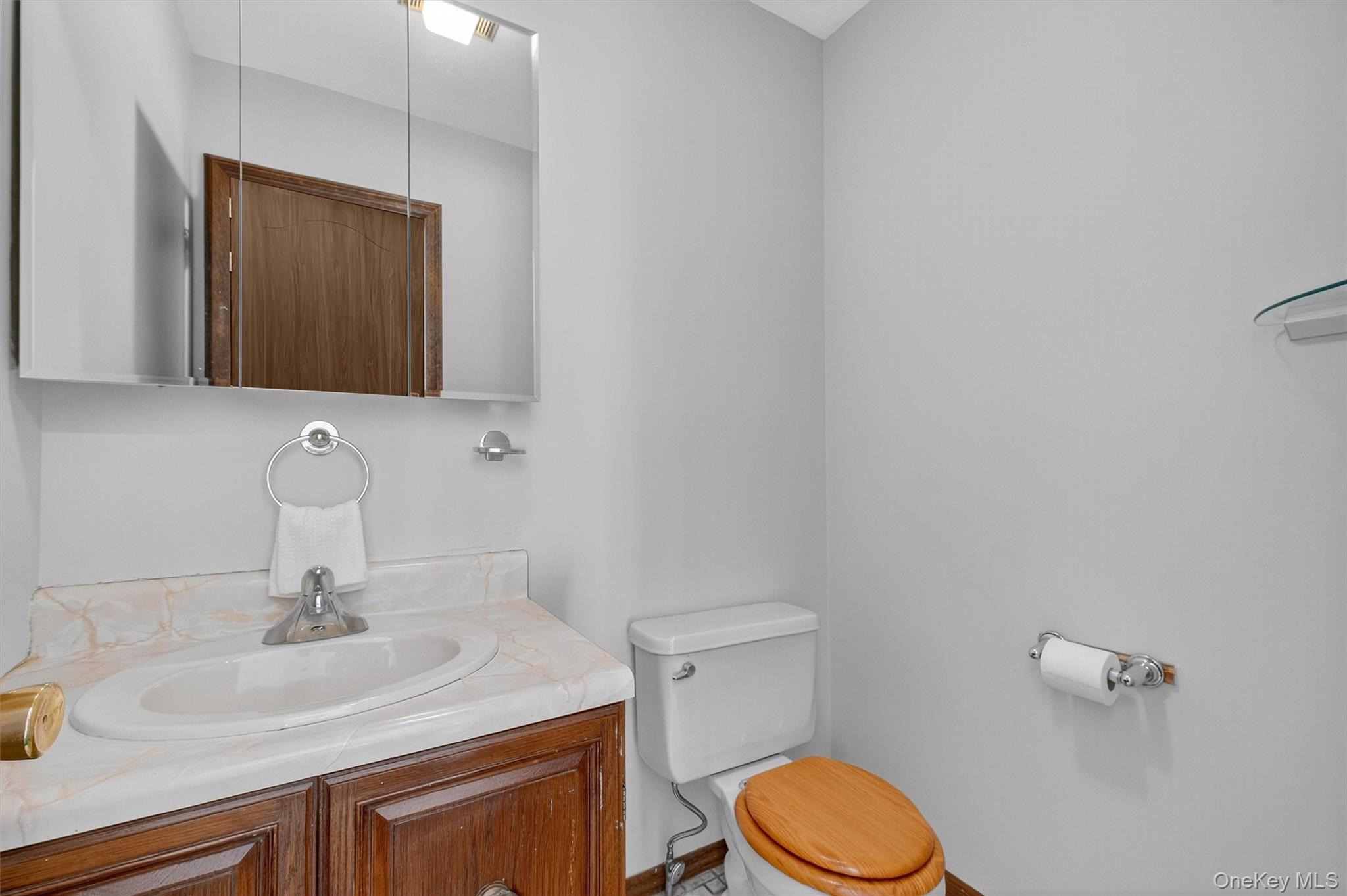 20 Aspen Court, Fishkill, NY 12524