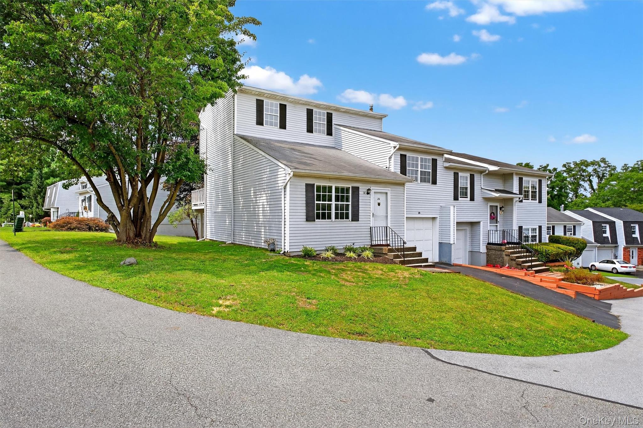 20 Aspen Court, Fishkill, NY 12524