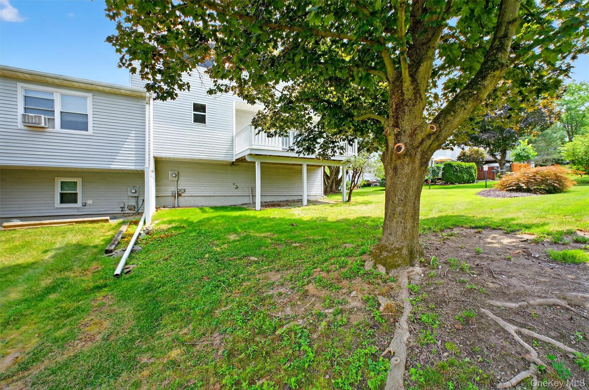 20 Aspen Court, Fishkill, NY 12524