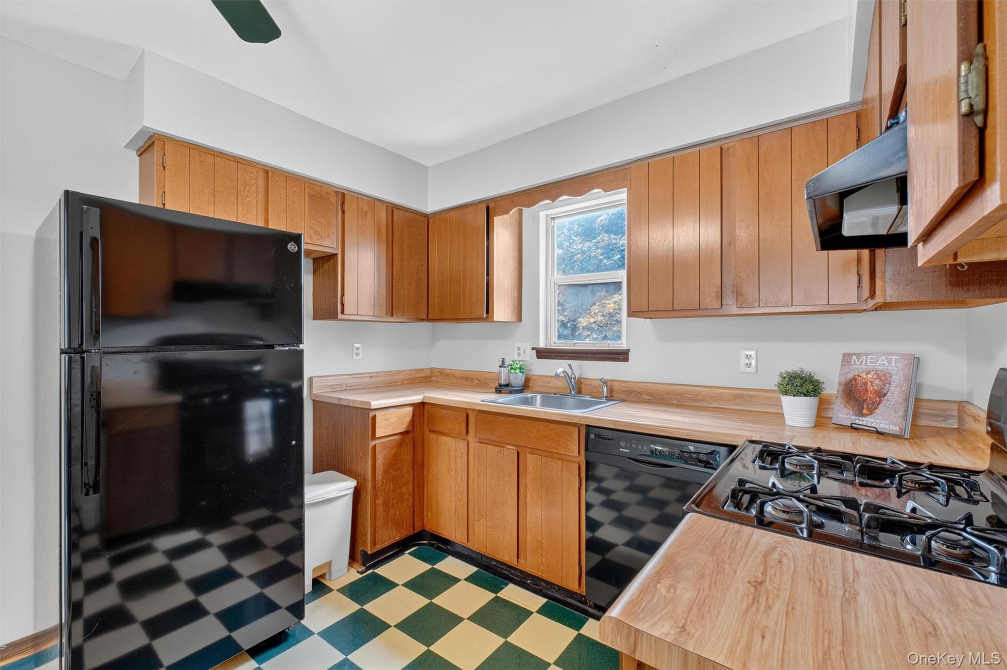 20 Aspen Court, Fishkill, NY 12524