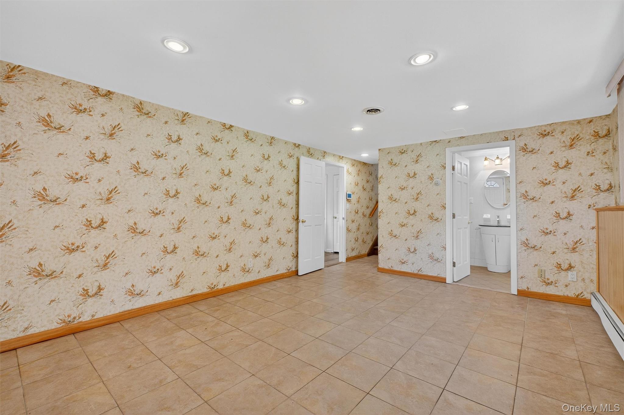 5 Verplanck Avenue, Hopewell Junction, NY 12533