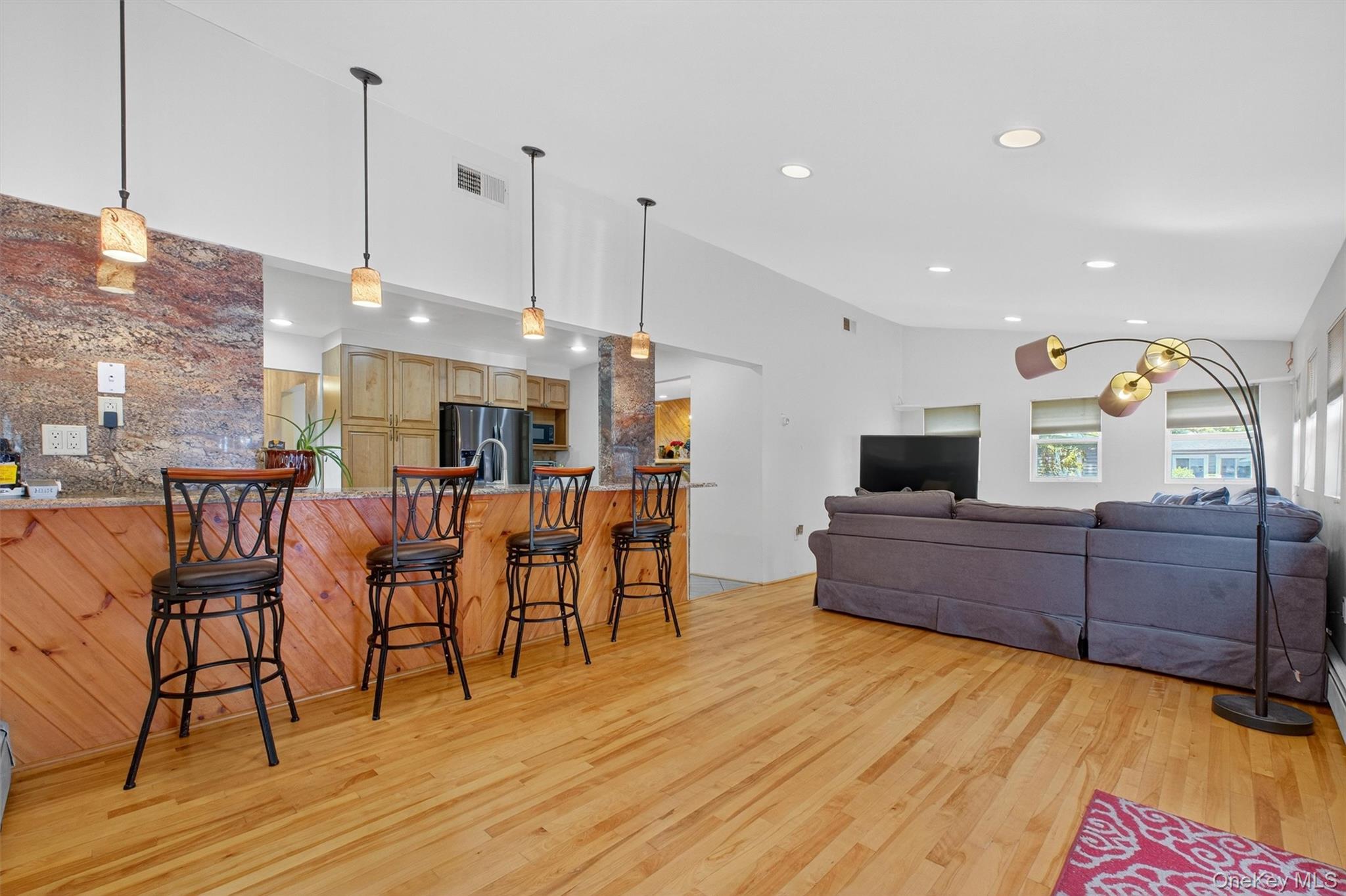 5 Verplanck Avenue, Hopewell Junction, NY 12533