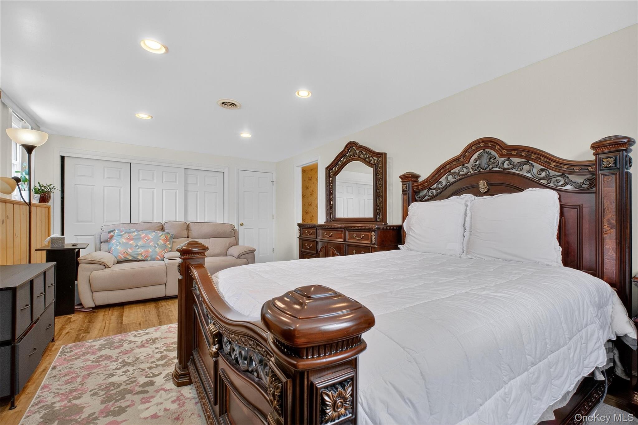 5 Verplanck Avenue, Hopewell Junction, NY 12533