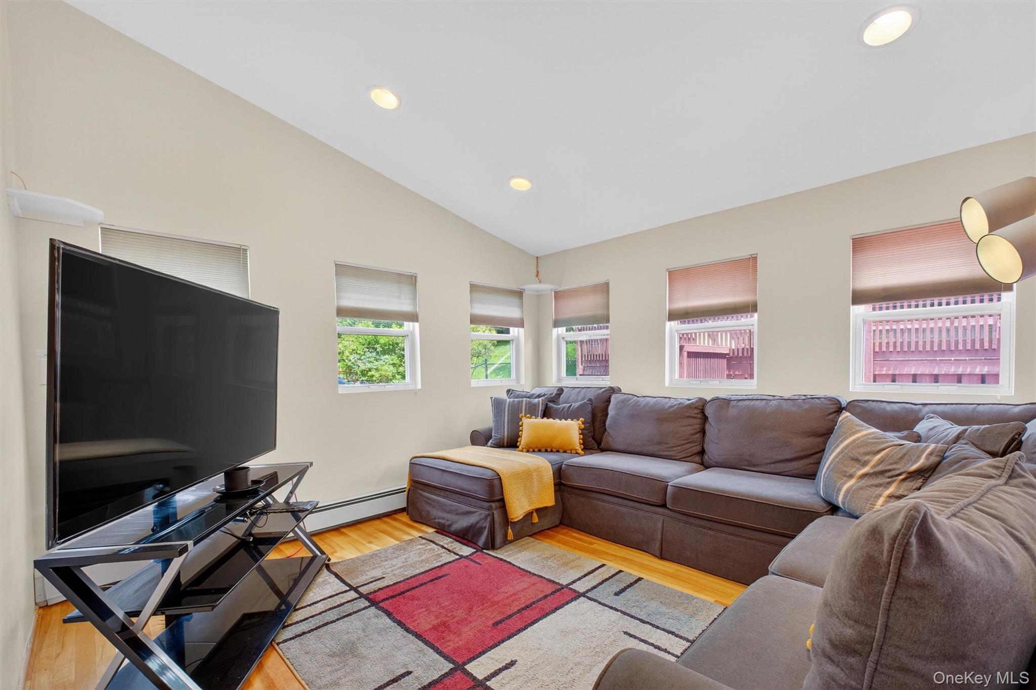 5 Verplanck Avenue, Hopewell Junction, NY 12533