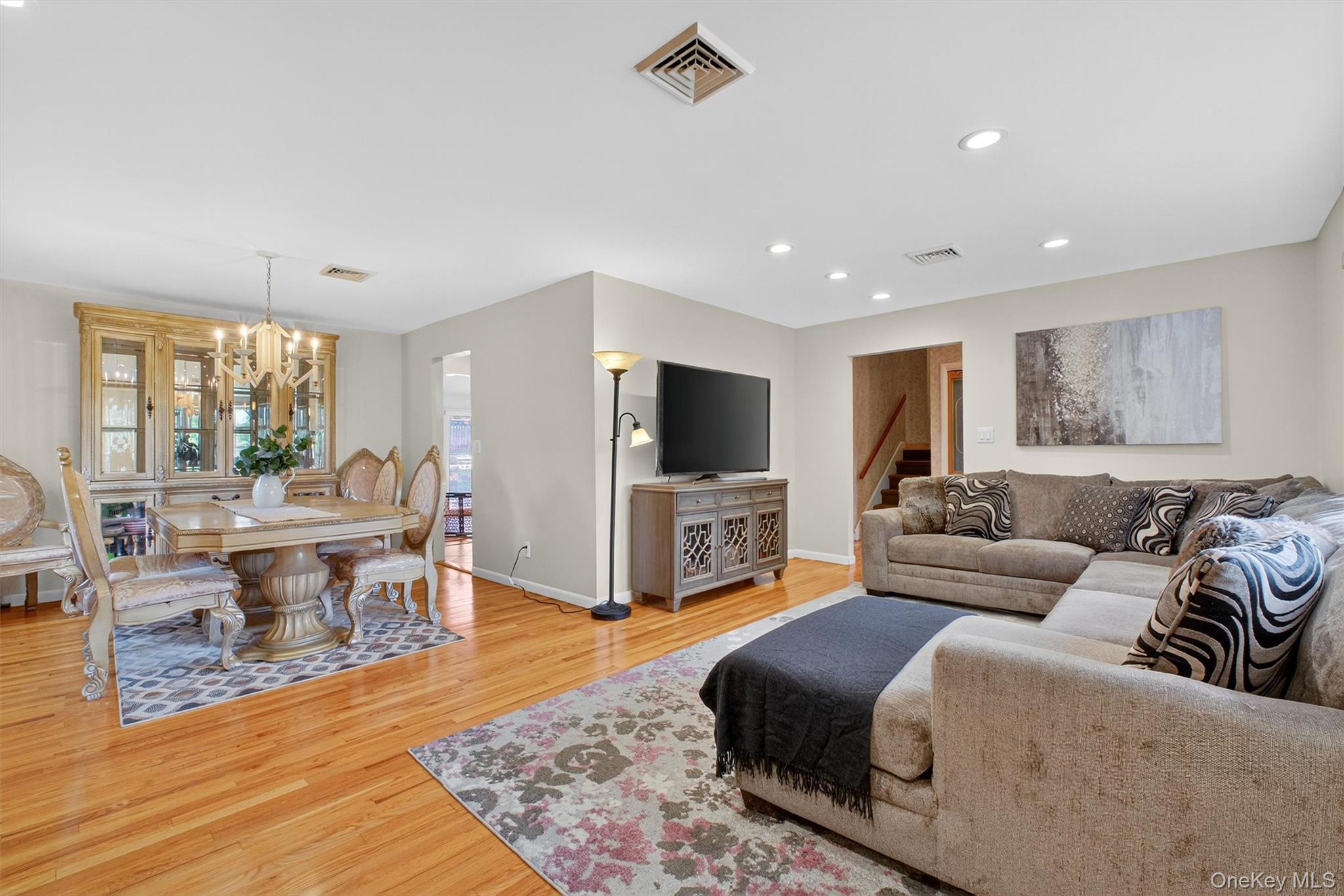 5 Verplanck Avenue, Hopewell Junction, NY 12533