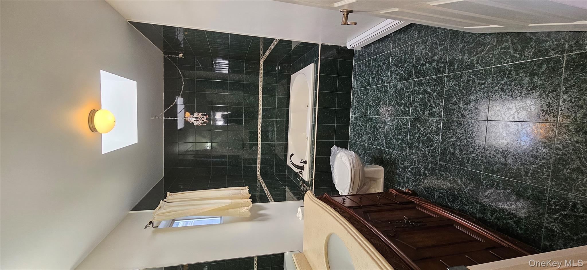 558 Lincoln Boulevard, Long Beach, NY 11561