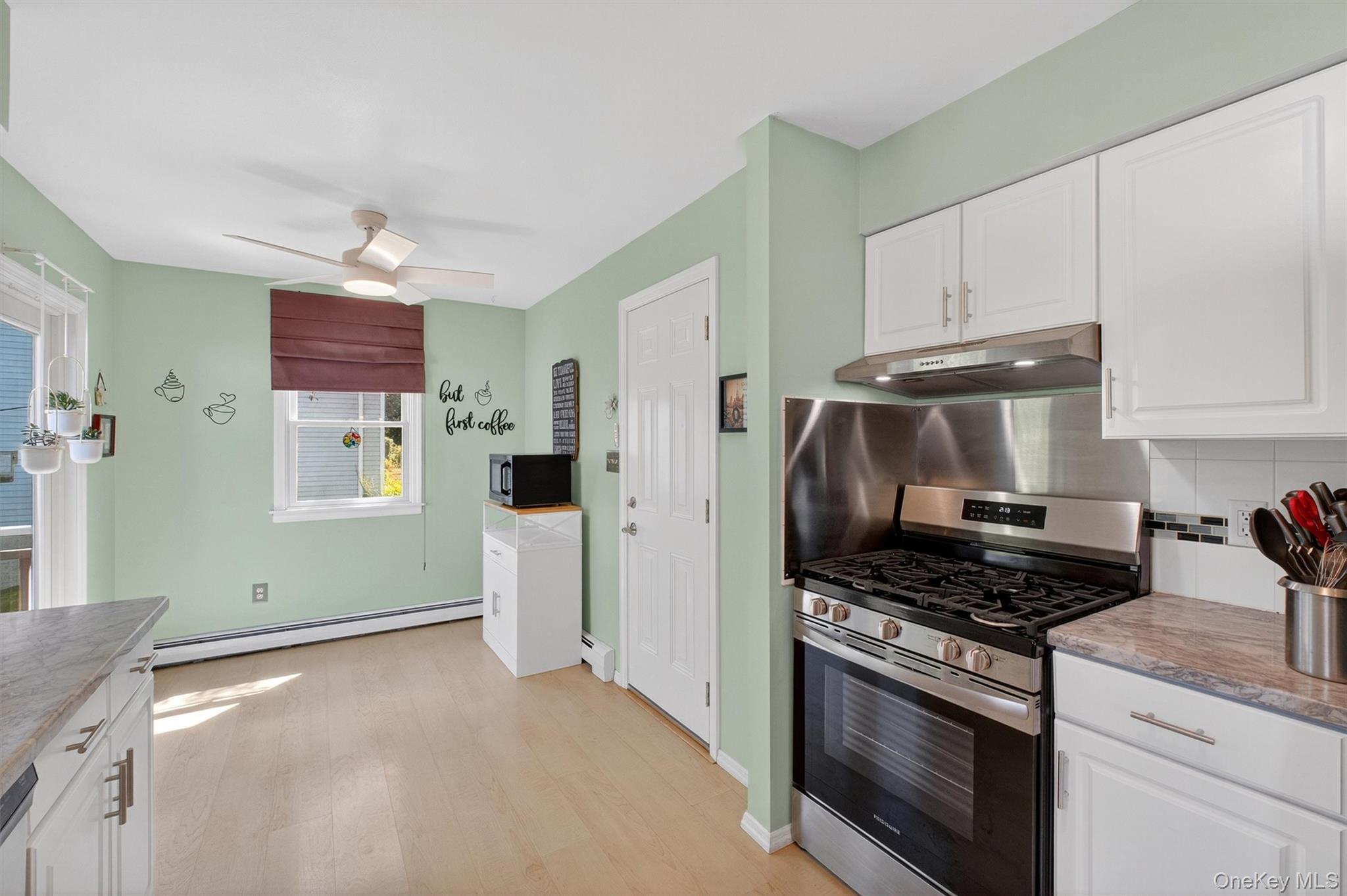 33 Aspen Court, Fishkill, NY 12524