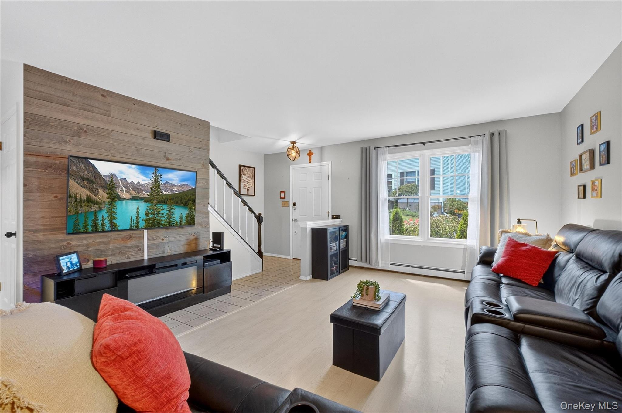 33 Aspen Court, Fishkill, NY 12524