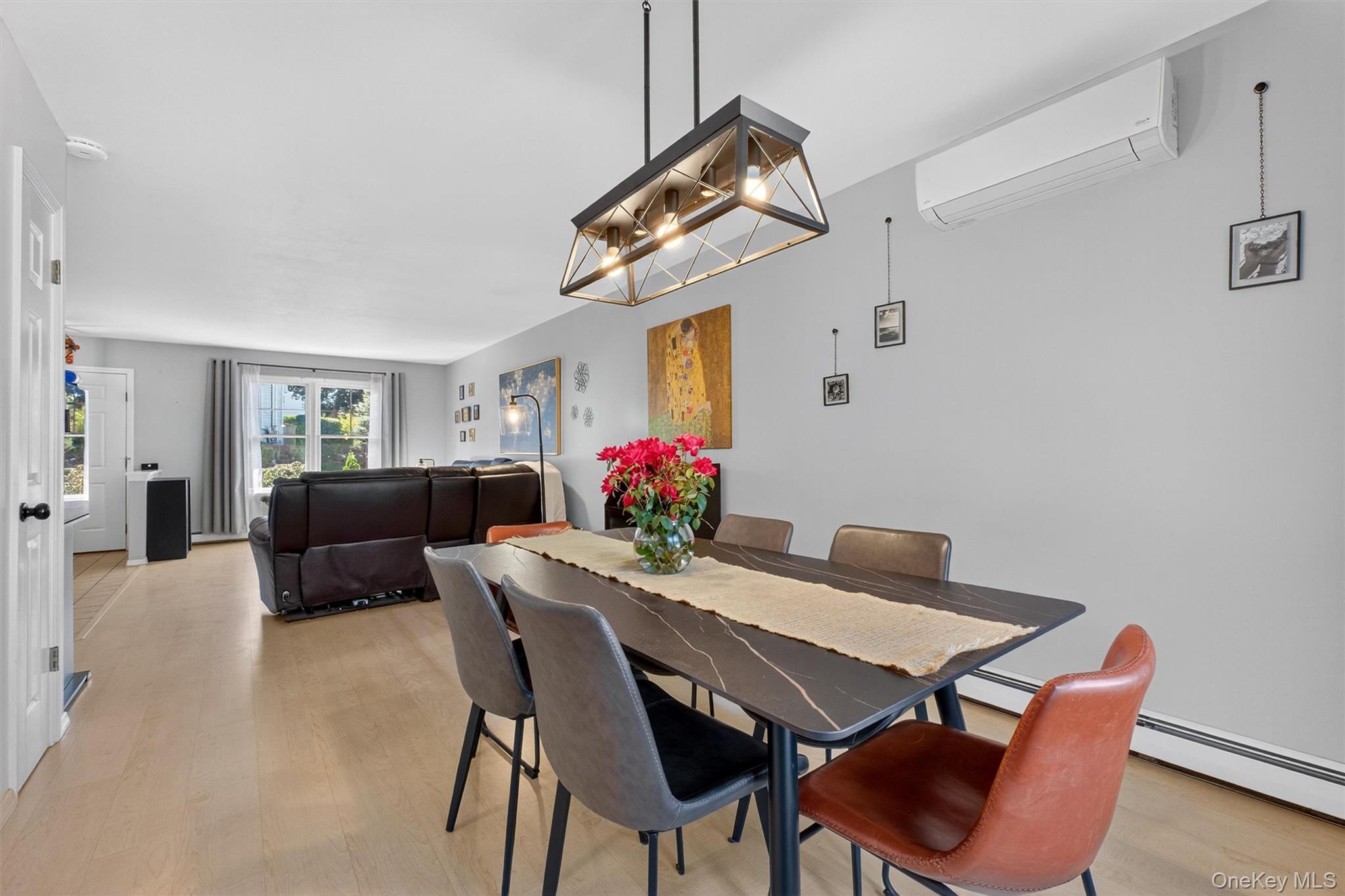 33 Aspen Court, Fishkill, NY 12524