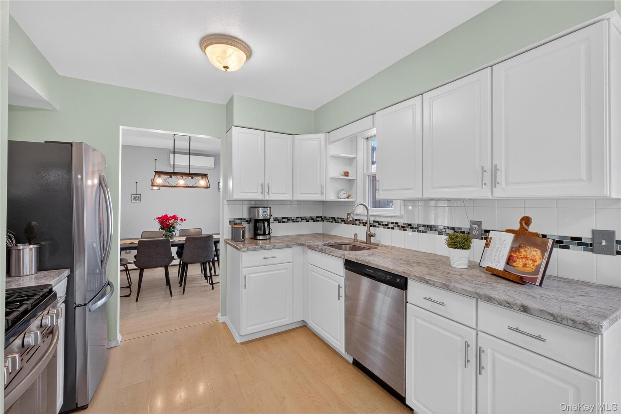 33 Aspen Court, Fishkill, NY 12524