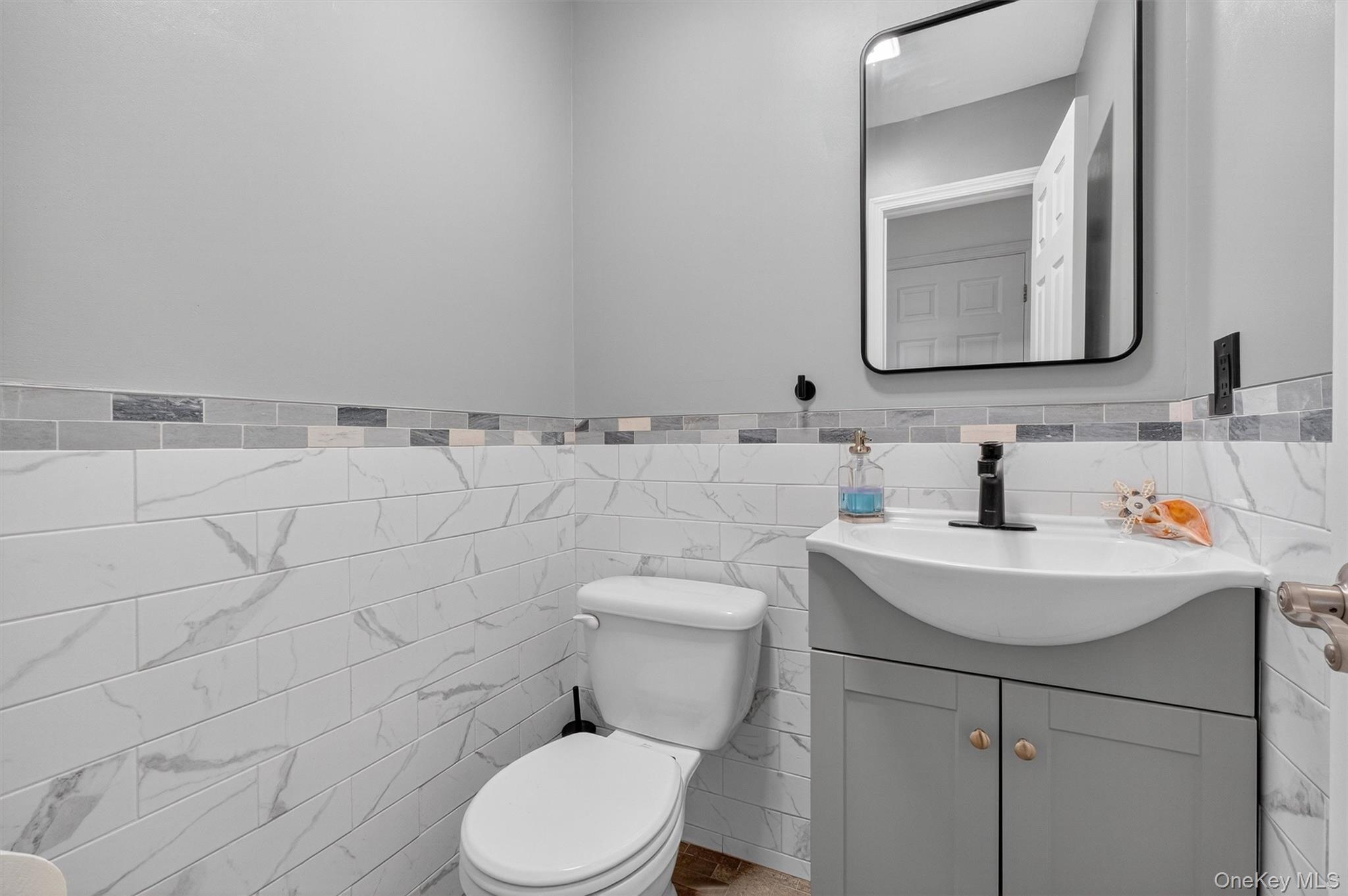 33 Aspen Court, Fishkill, NY 12524