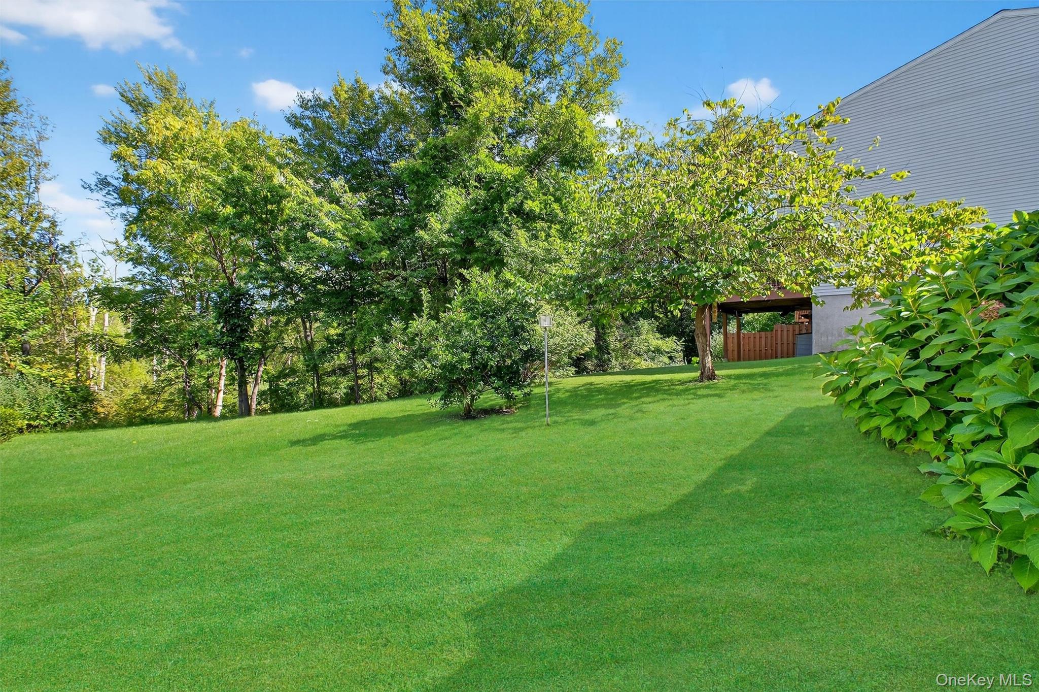 33 Aspen Court, Fishkill, NY 12524