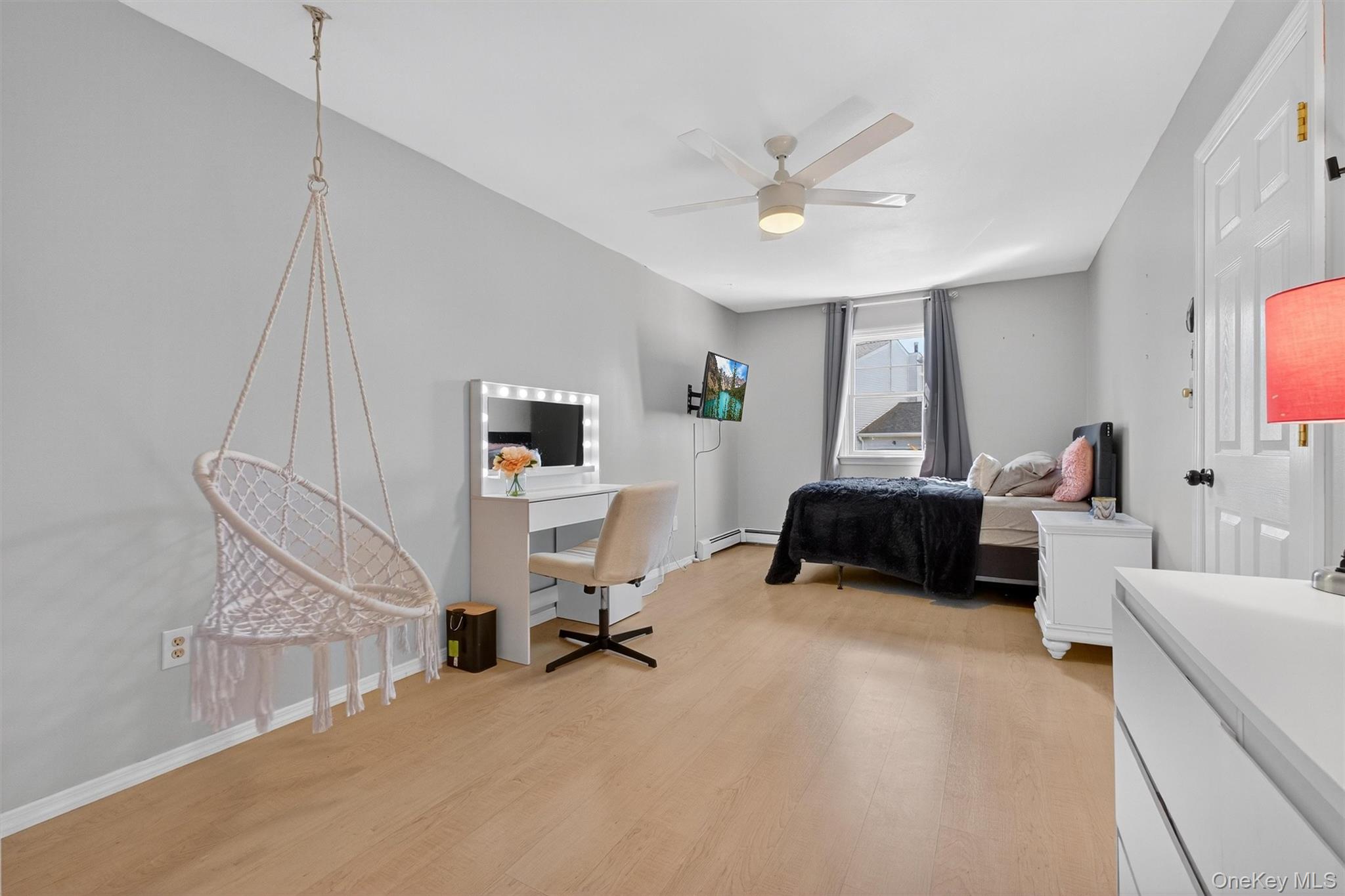 33 Aspen Court, Fishkill, NY 12524