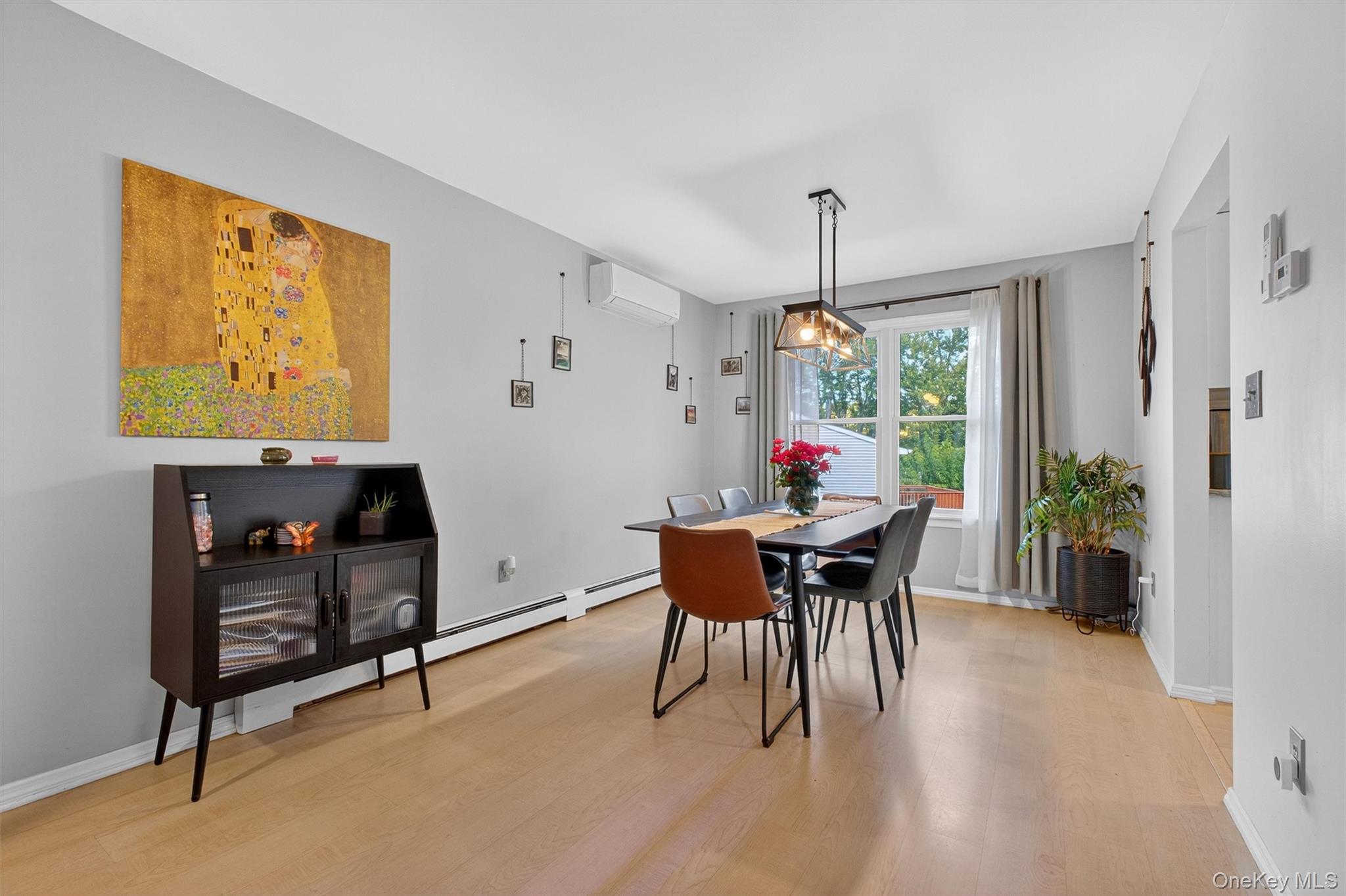 33 Aspen Court, Fishkill, NY 12524