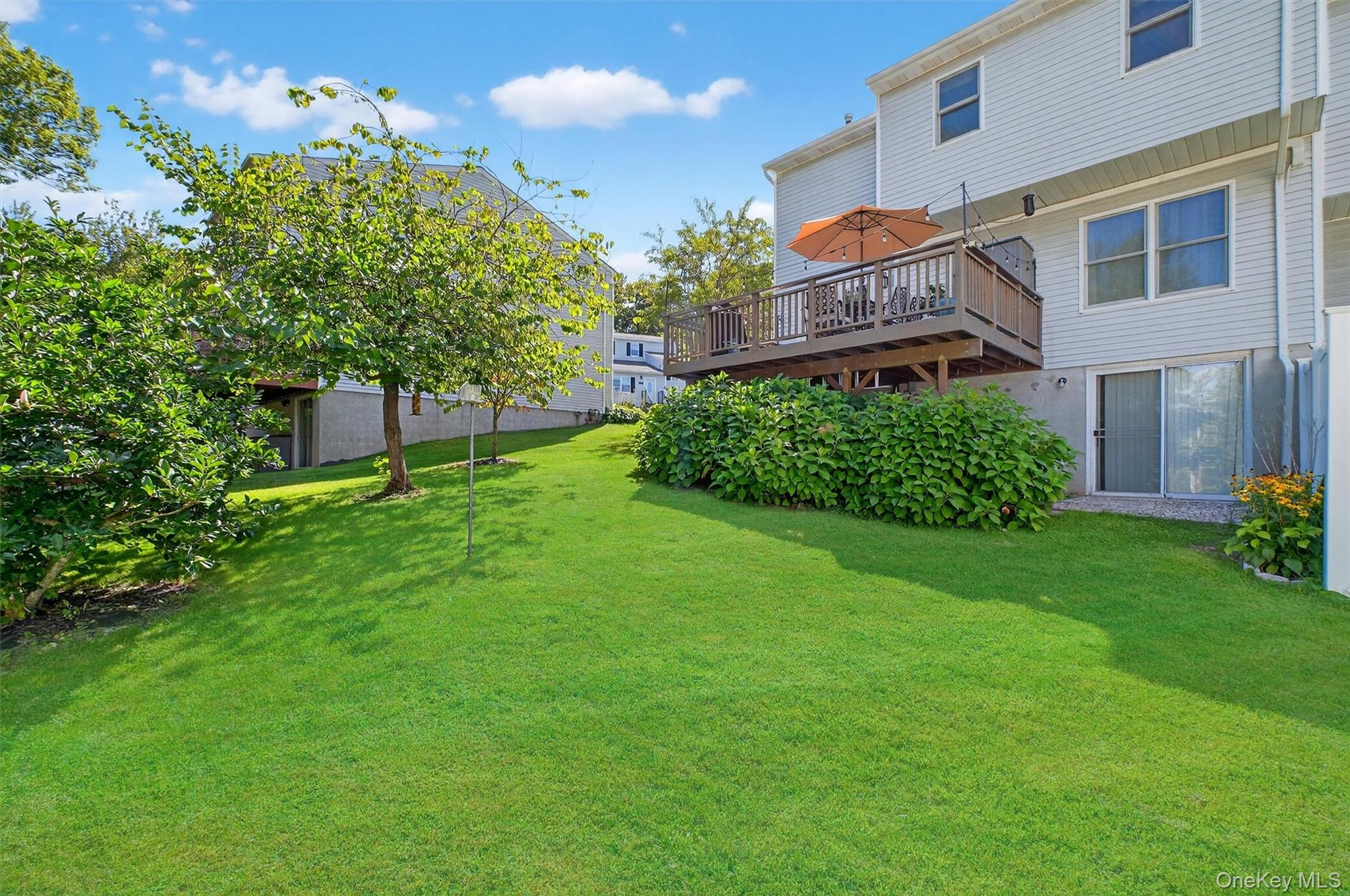 33 Aspen Court, Fishkill, NY 12524