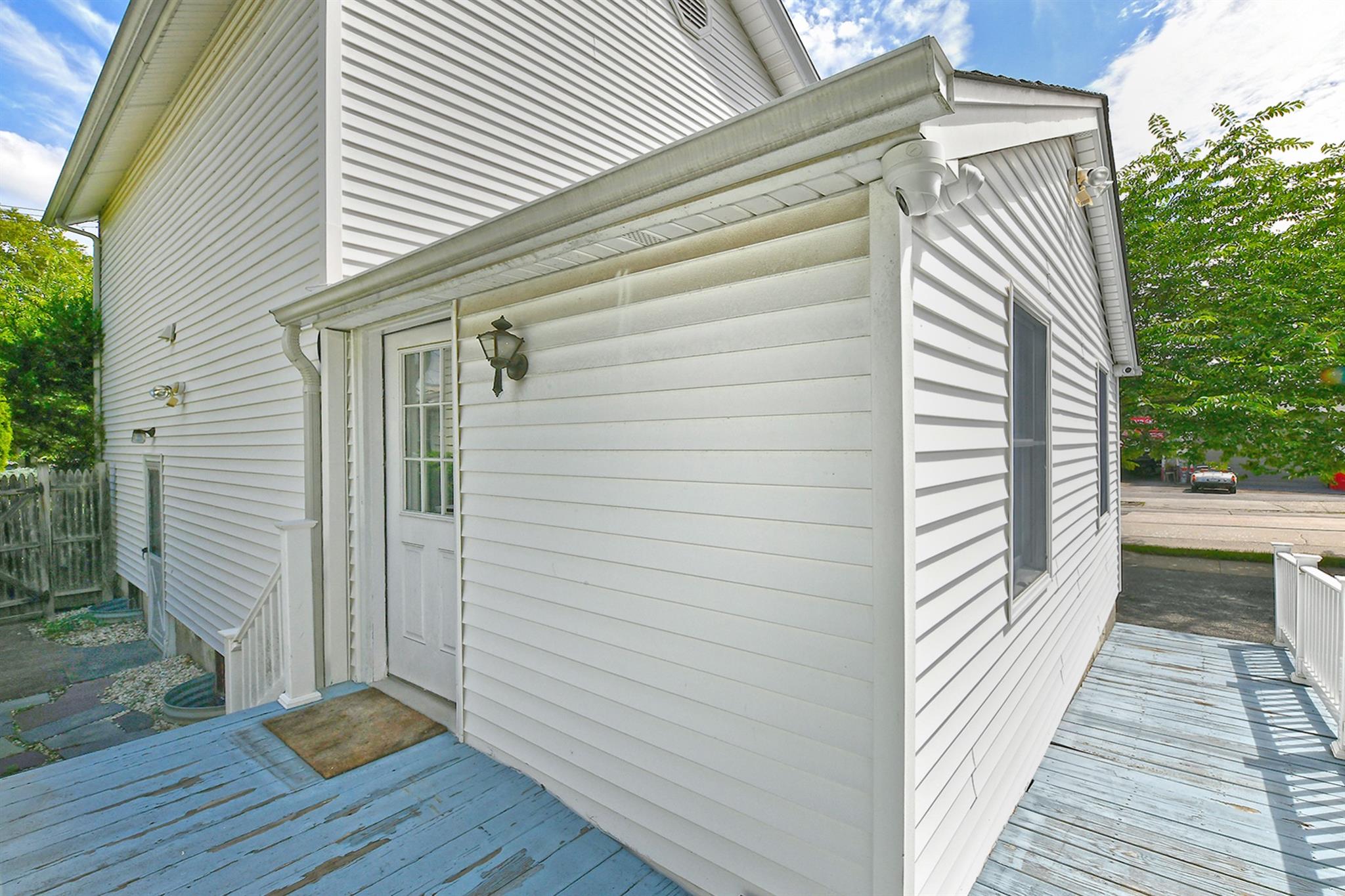 150 Bayview Avenue, Port Washington, NY 11050