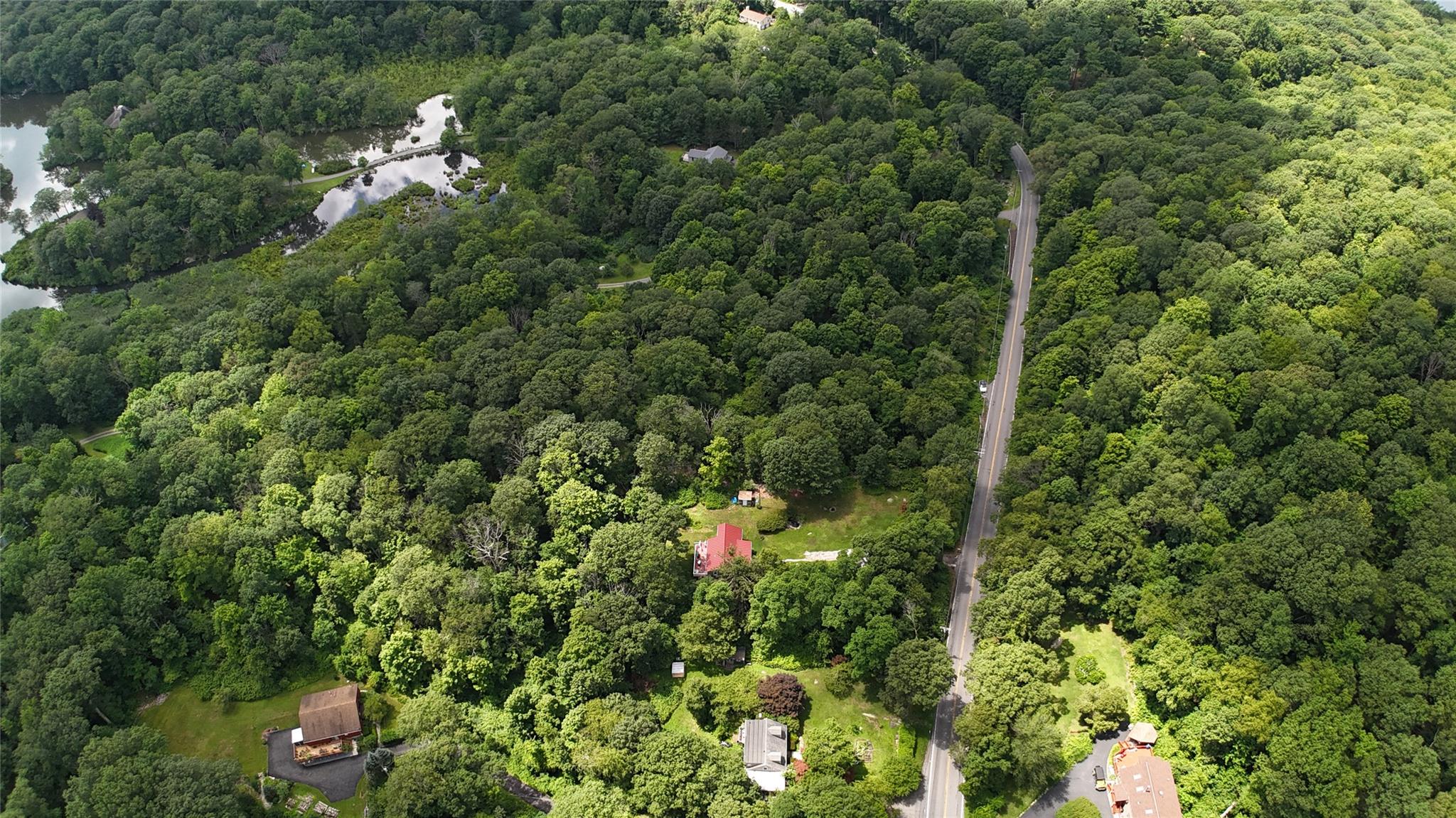 727 Farmers Mills Road, Carmel, NY 10512