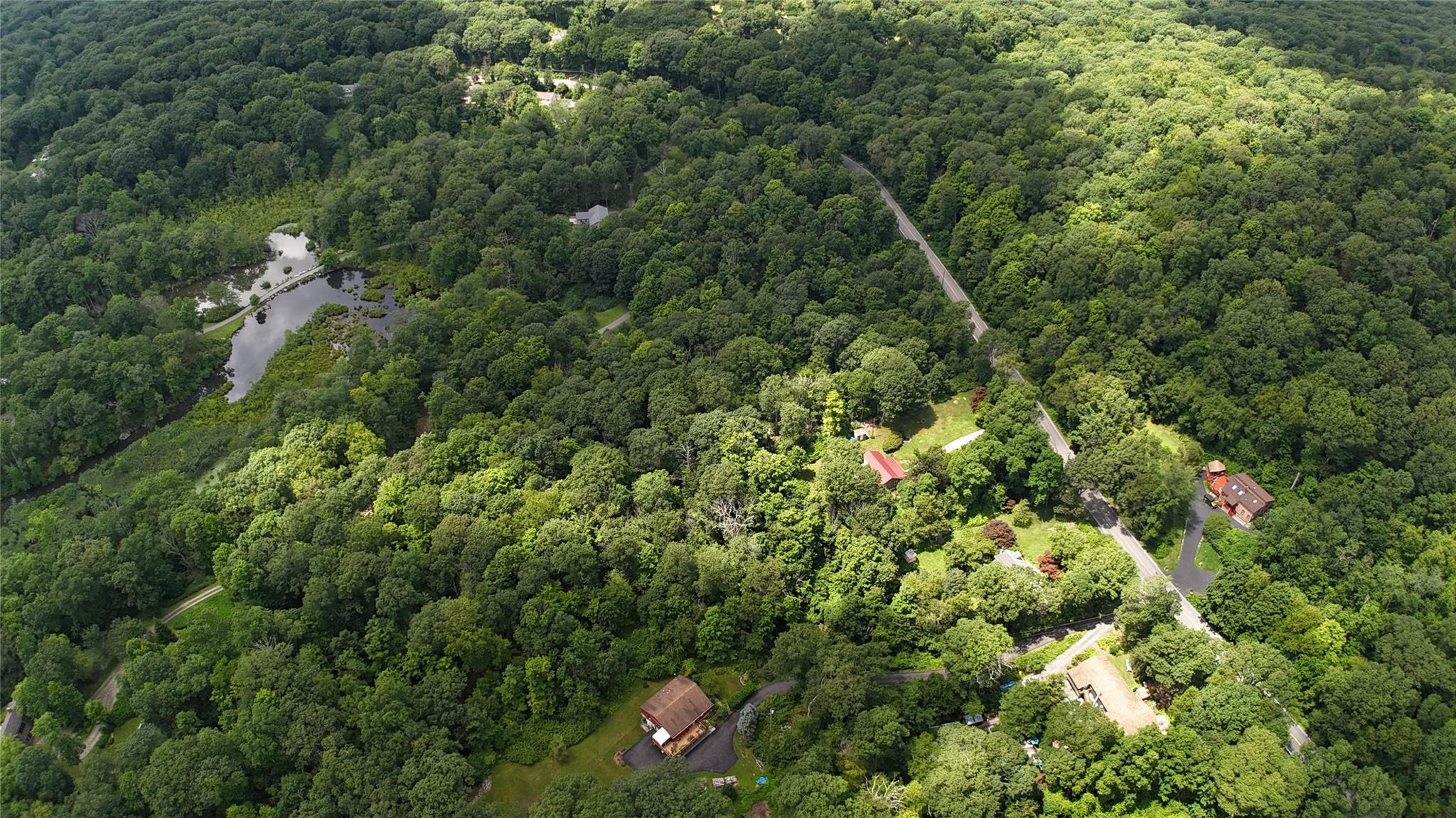 727 Farmers Mills Road, Carmel, NY 10512