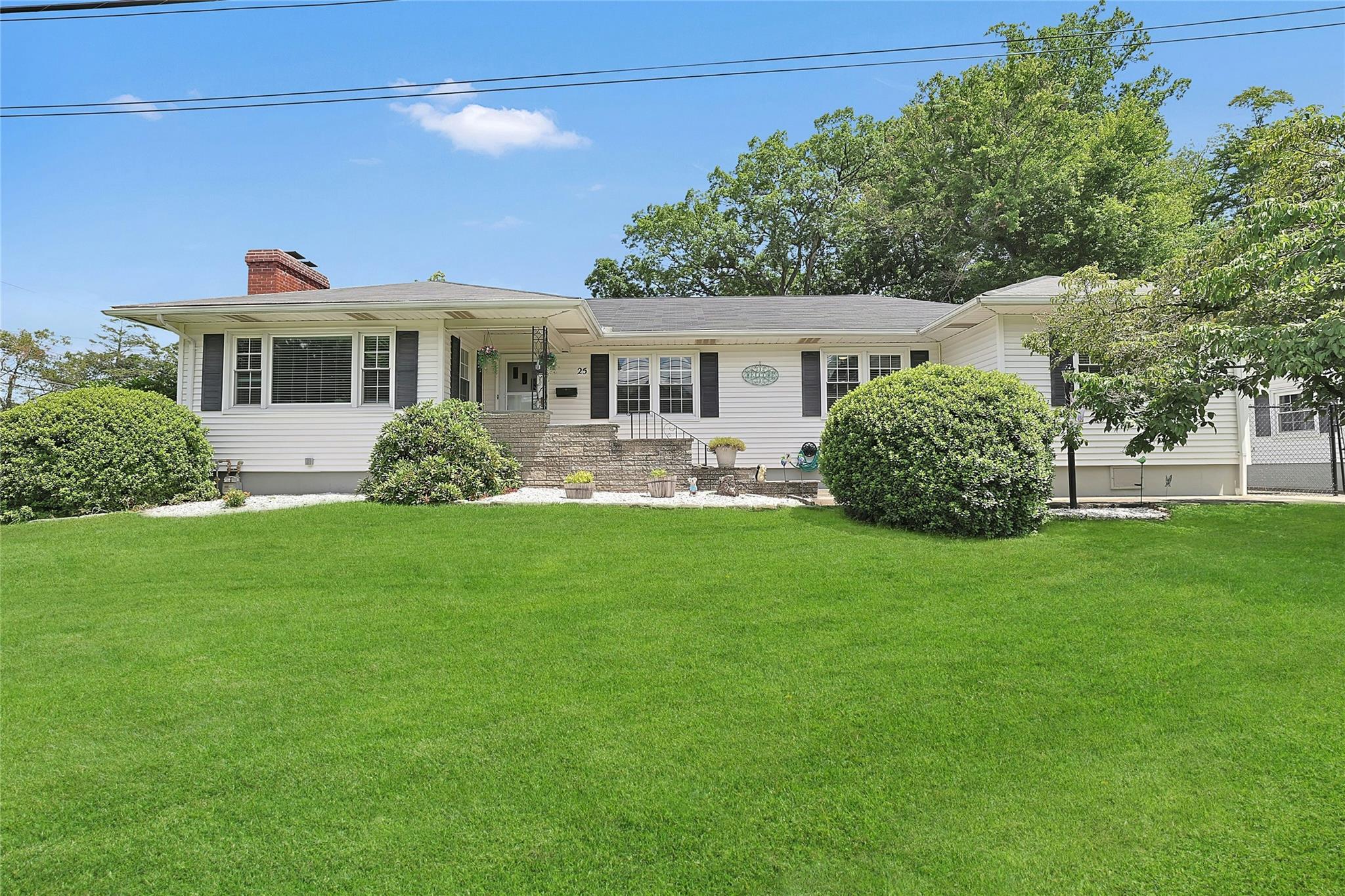 25 Minerick Drive, Stony Point, NY 10980
