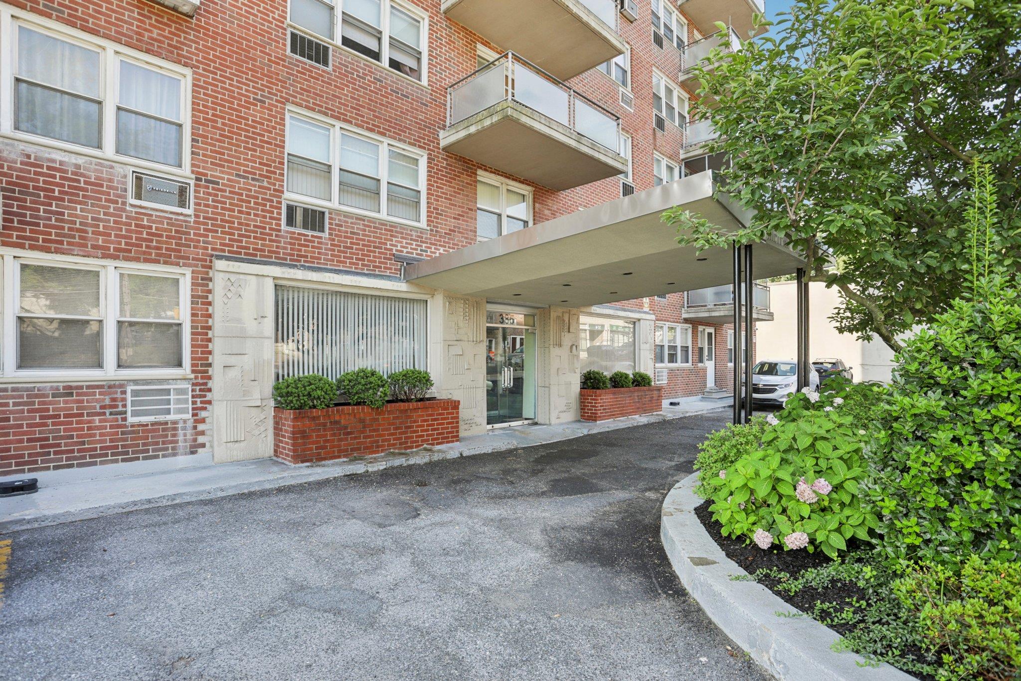 385 Mclean Avenue # 10B, Yonkers, NY 10705