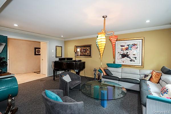 39 Harvard Drive, Woodbury, NY 11797