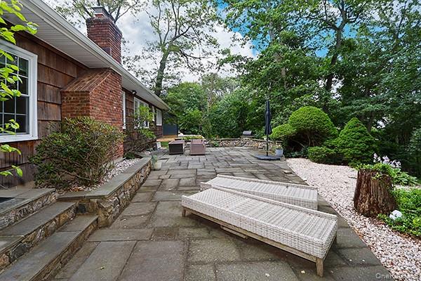 39 Harvard Drive, Woodbury, NY 11797