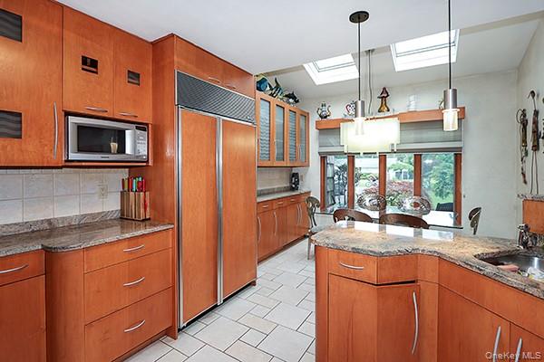 39 Harvard Drive, Woodbury, NY 11797