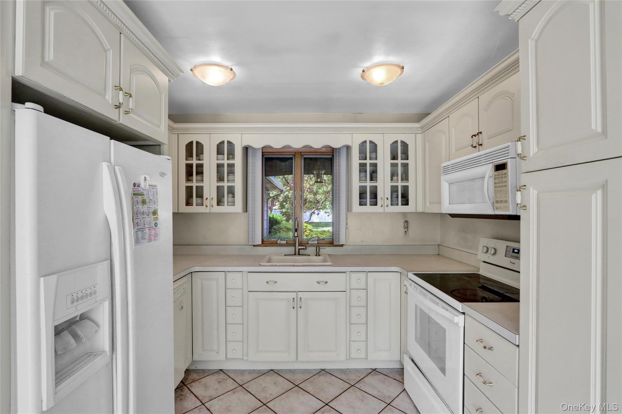 4 Tulip Grove Drive, Lake Grove, NY 11755