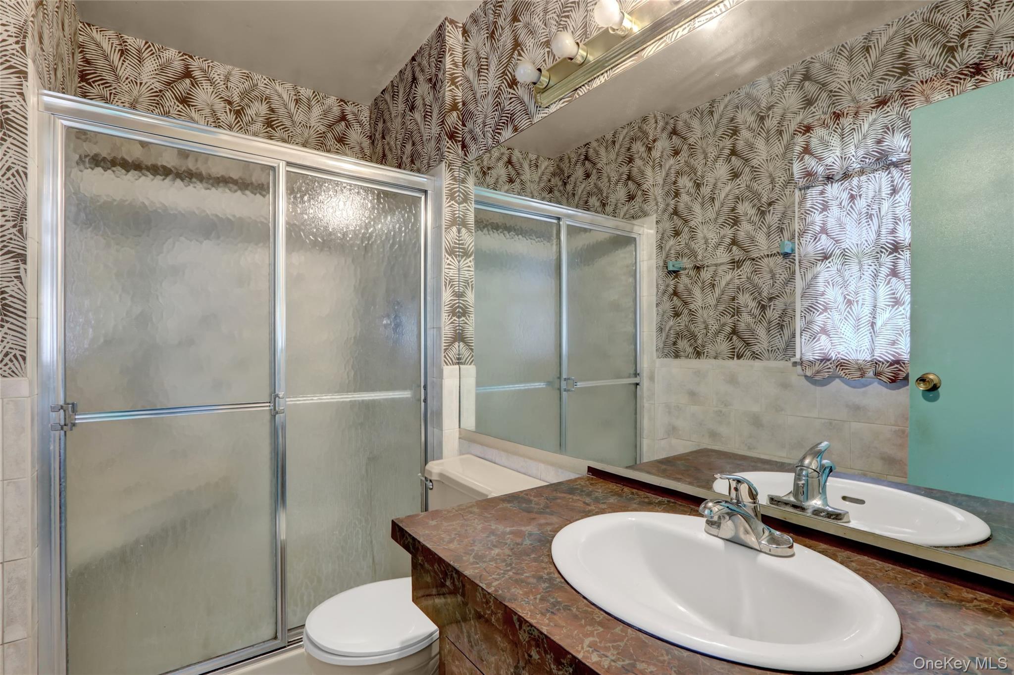 4 Tulip Grove Drive, Lake Grove, NY 11755