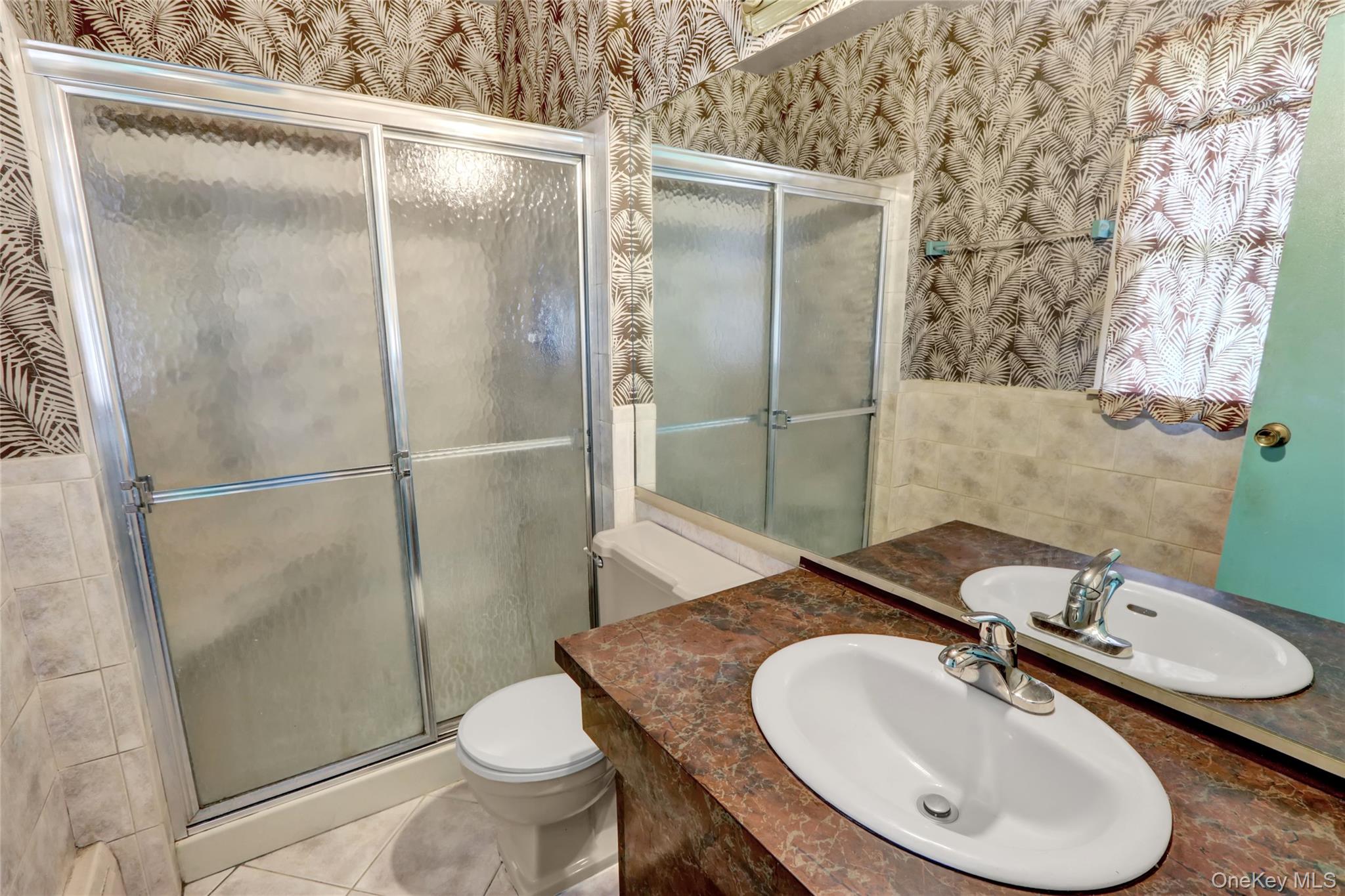 4 Tulip Grove Drive, Lake Grove, NY 11755