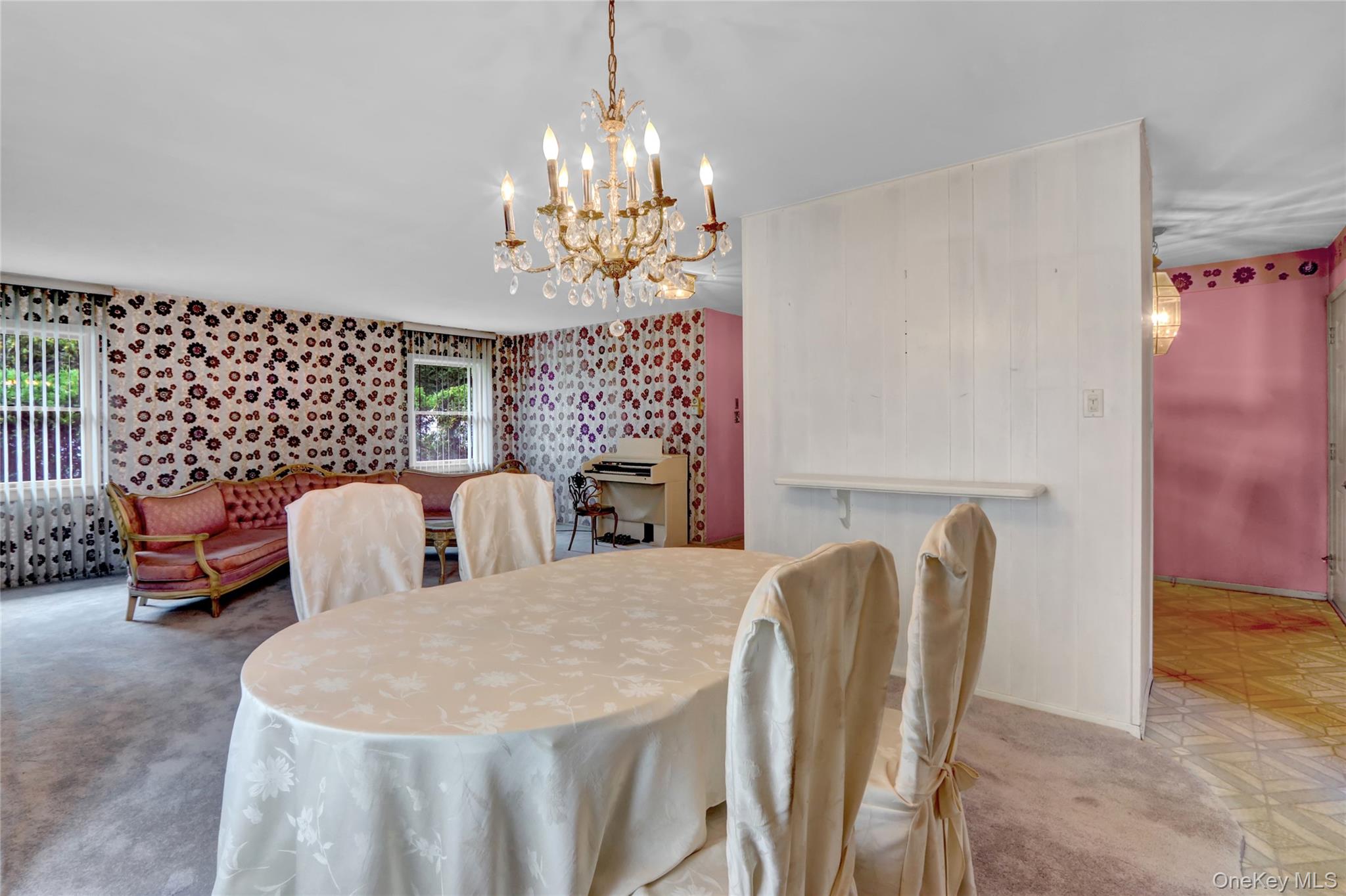 4 Tulip Grove Drive, Lake Grove, NY 11755