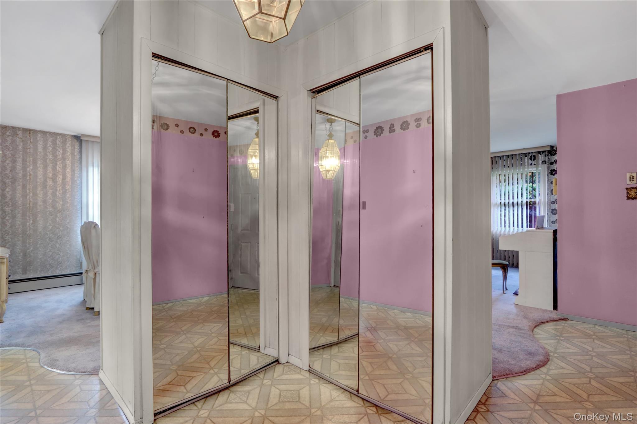 4 Tulip Grove Drive, Lake Grove, NY 11755